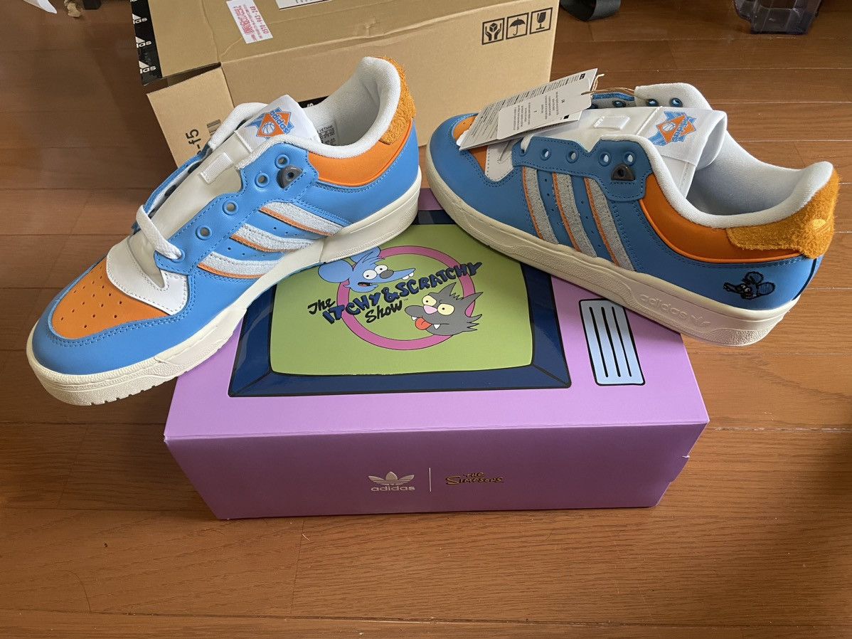 ★adidas originals x The Simpsons★RIVALRY LOW ITCHY★追跡可 Adidas Rivalry Low X The Simpsons “Itchy” - Style Code