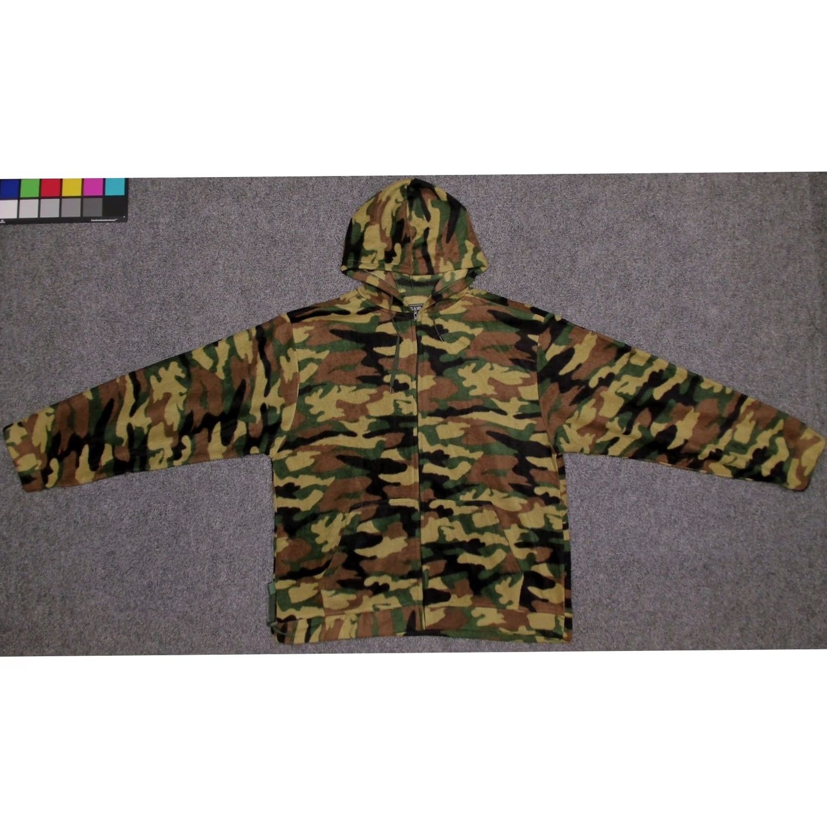 Vintage Highland Outfitters Woodland Camo Fleece Zip Hoodie Mens XXL Green Camouflage Y2K Gorpcore Vintage Full Zip Pockets Size US XXL / EU 58 / 5 - 5 Thumbnail