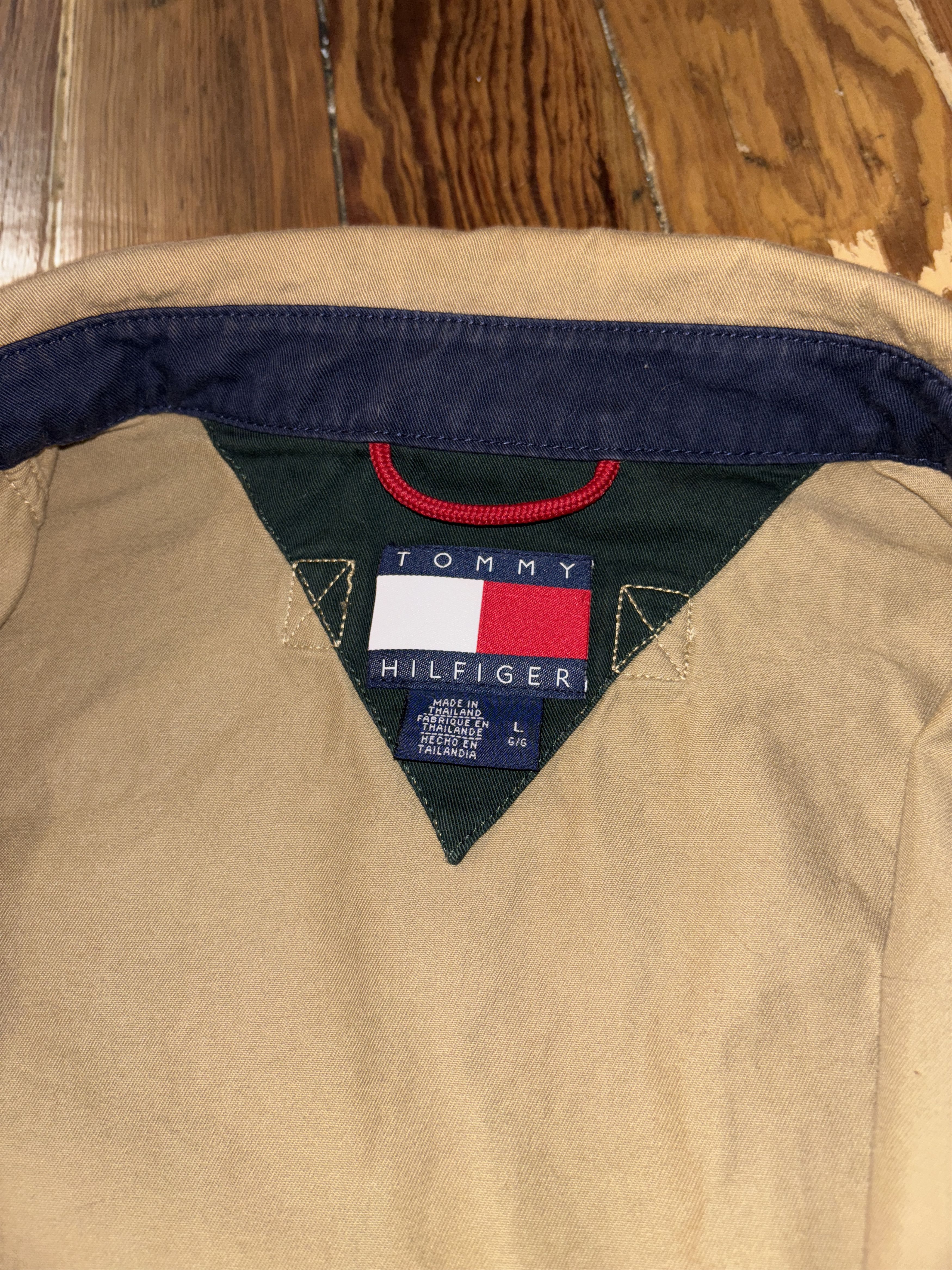 Tommy Hilfiger Distressed 90s Tommy Hilfiger Khaki Vintage Jacket Size US L / EU 52-54 / 3 - 4 Thumbnail