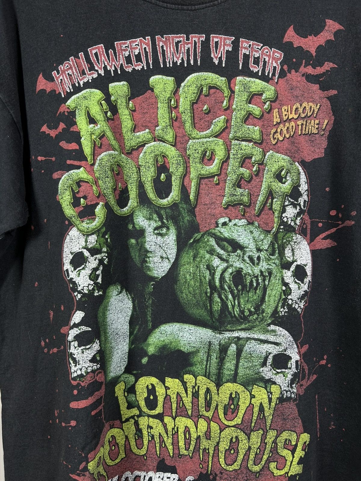 Band Tees Vintage Alice Cooper London Roundhouce Halloween Night Tee Size US L / EU 52-54 / 3 - 4 Thumbnail