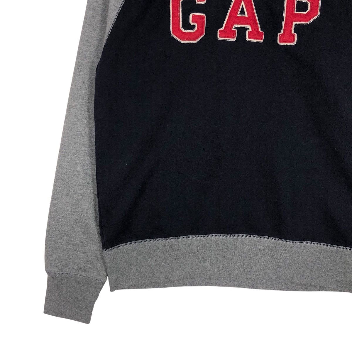 Gap × Japanese Brand Vintage Gap Sweatshirt Spell Out Streetwear Medium Size US M / EU 48-50 / 2 - 3 Thumbnail