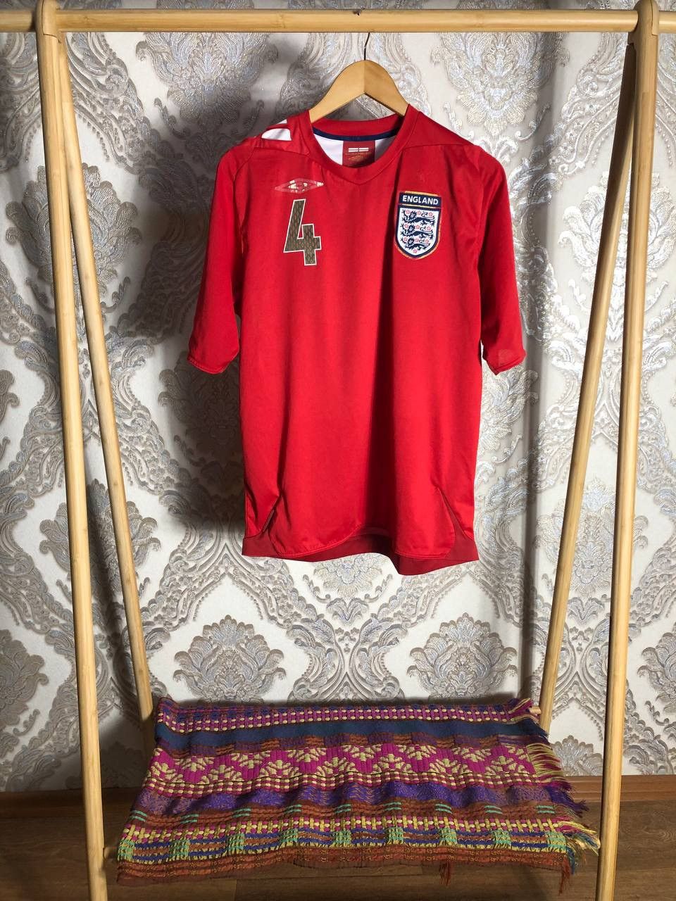 Umbro VINTAGE UMBRO ENGLAND LIVERPOOL SOCCER JERSEY RETRO Y2K 90s Size US L / EU 52-54 / 3 - 2 Thumbnail