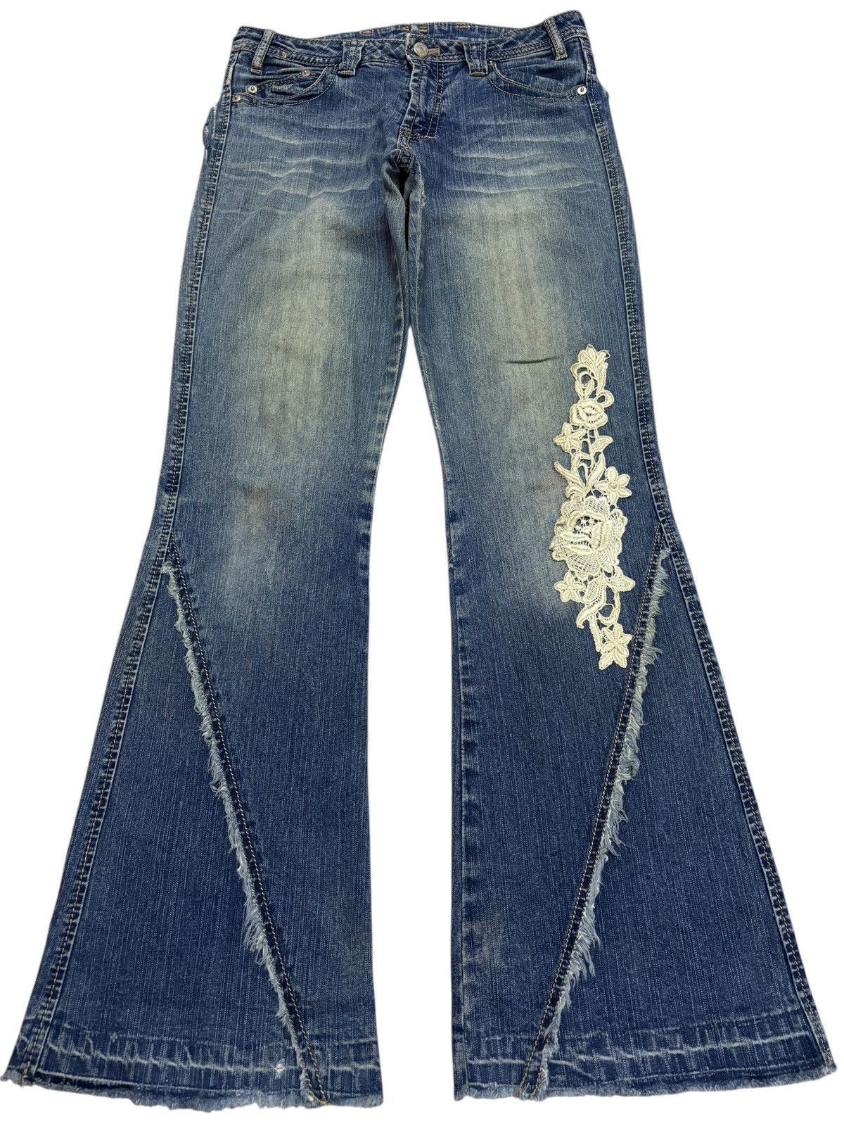 Japanese Brand Vtg Japanese Brand Flared Distressed Jeans Size 29" - 1 Thumbnail
