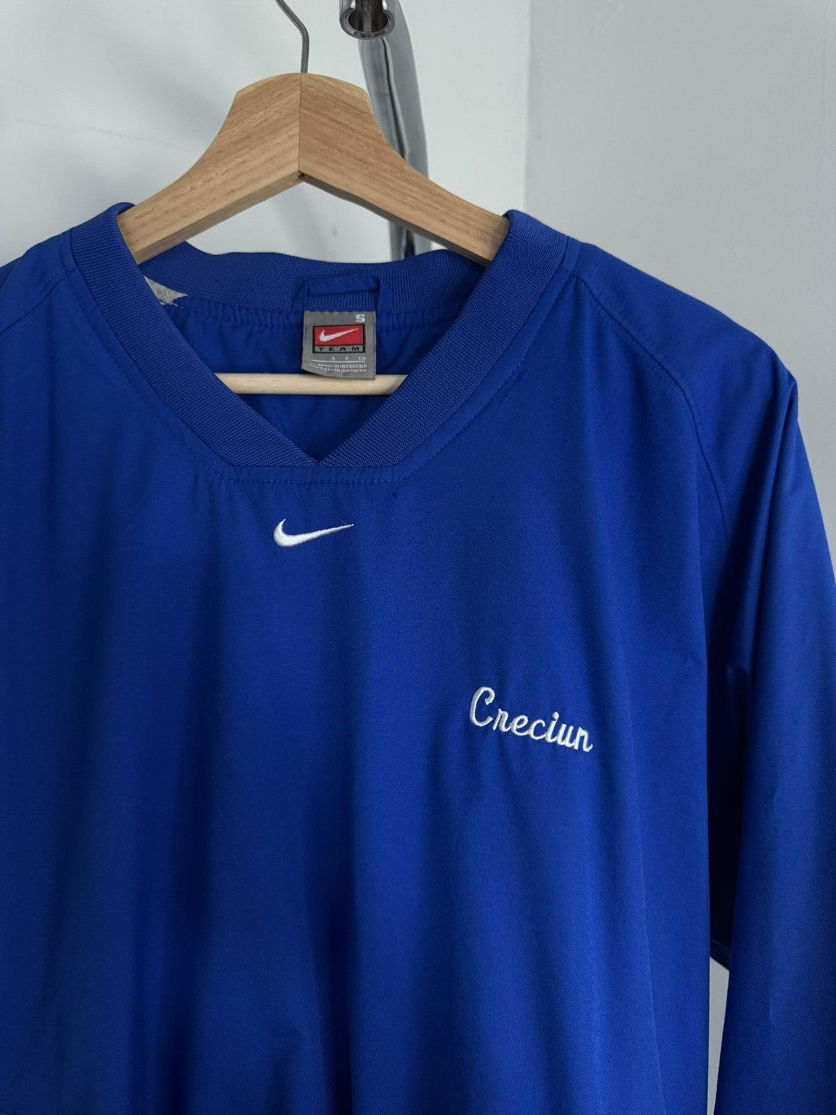 Nike Vintage Nike Eagles Windbreaker Size US S / EU 44-46 / 1 - 2 Thumbnail