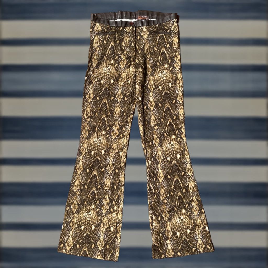 Vintage VINTAGE Amnesia Designer Jeans Flare Pants Women's Size 3 Brown Animal Print Reptile 32 Inseam France Women Size 26" / US 2 / IT 38 - 1 Thumbnail