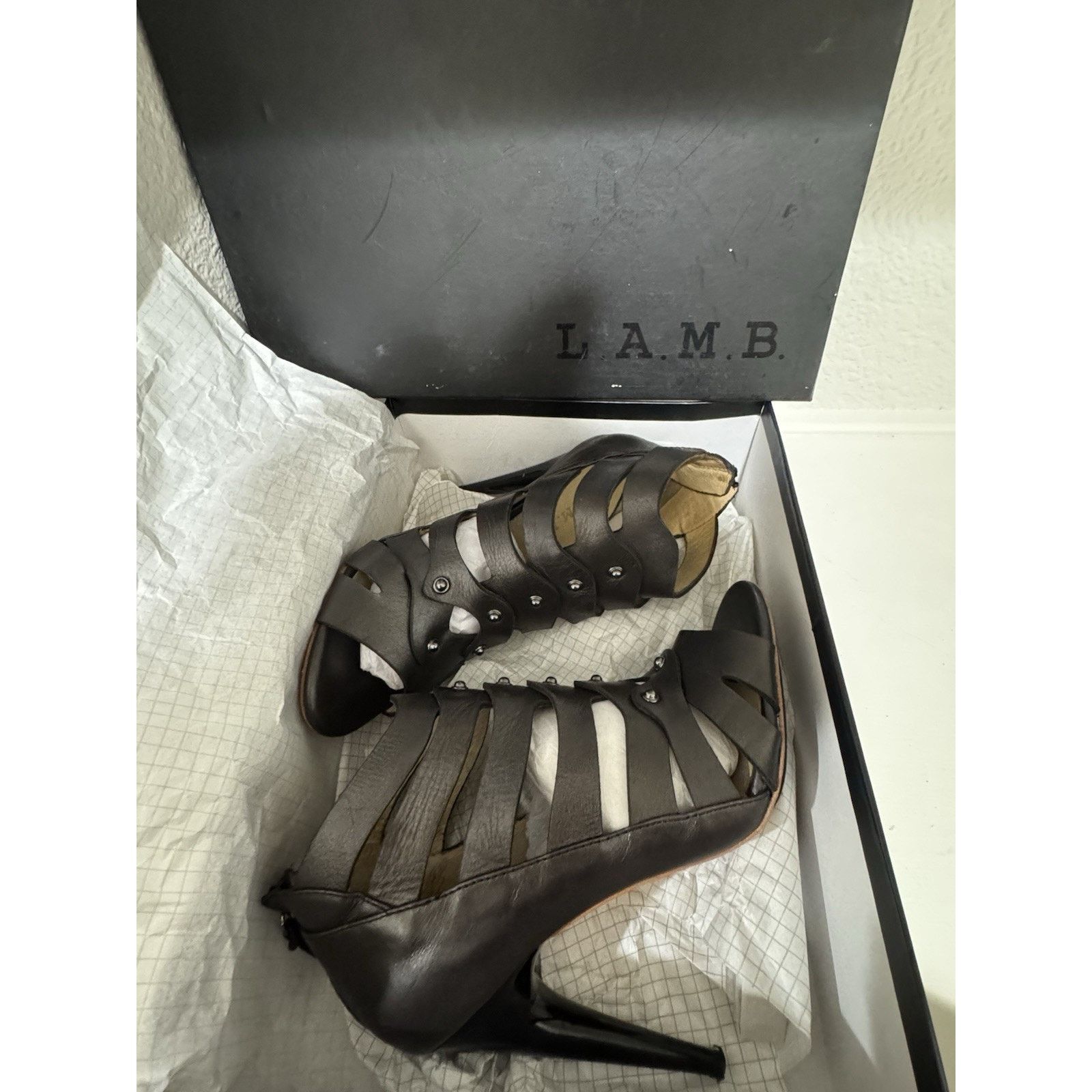L.A.M.B. L.A.M.B Leo layered pump gunmetal Gunlea Chocolate Brown Size US 8.5 / IT 38.5 - 6 Thumbnail
