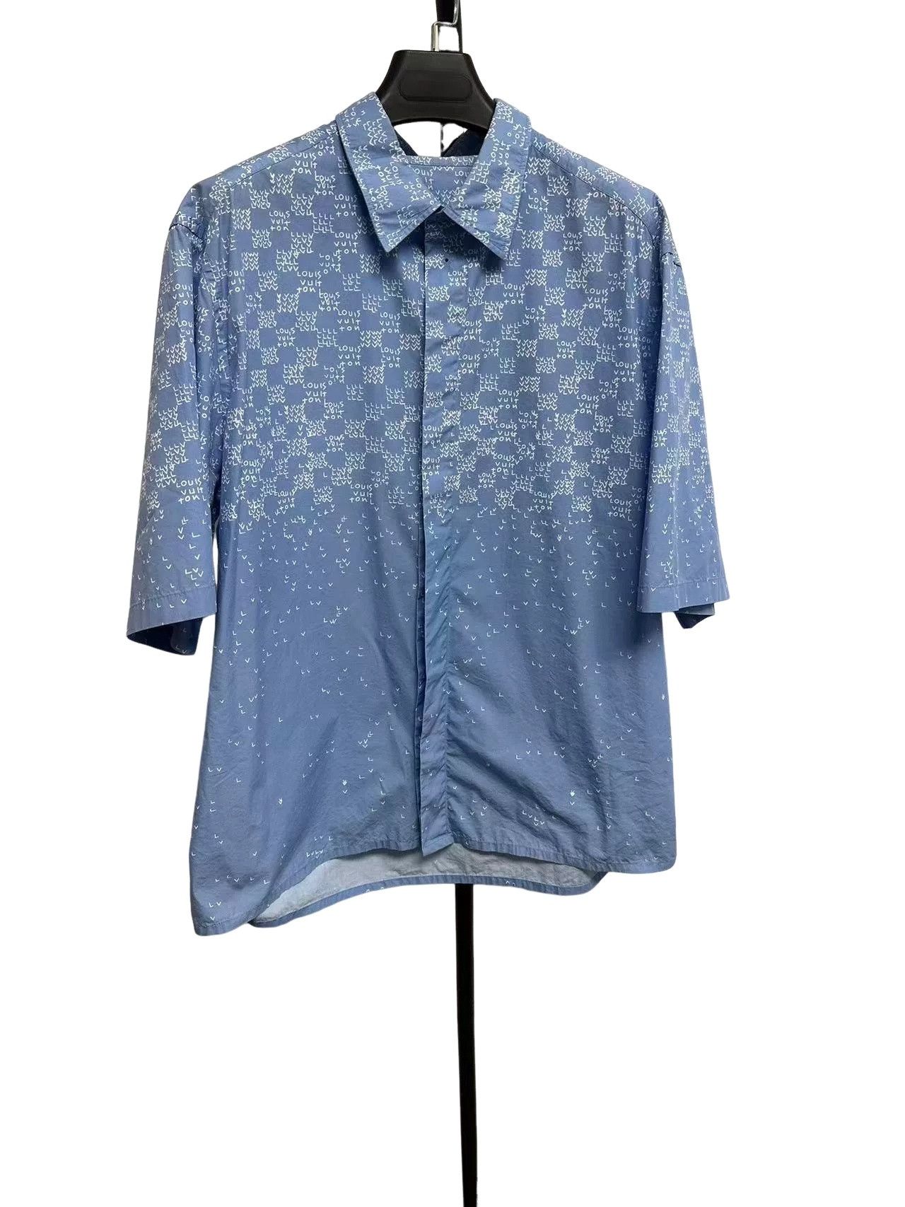 Louis Vuitton Louis Vuitton Monogram Letter Short Sleeve Shirt L Size US L / EU 52-54 / 3 - 1 Thumbnail