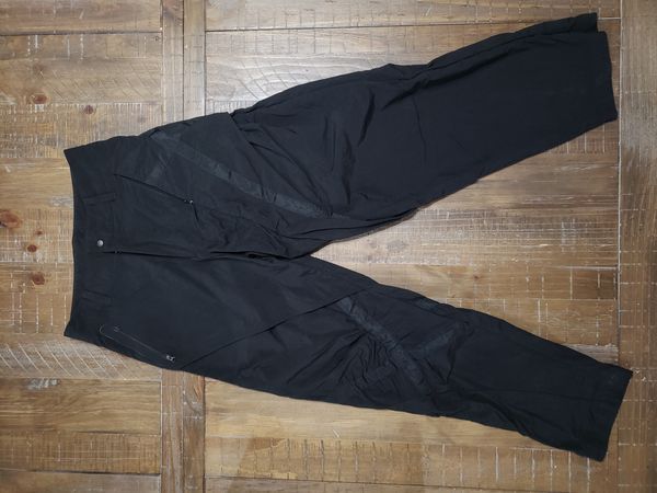 A Cold Wall A-COLD-WALL Black Nylon Casual Pants | Grailed