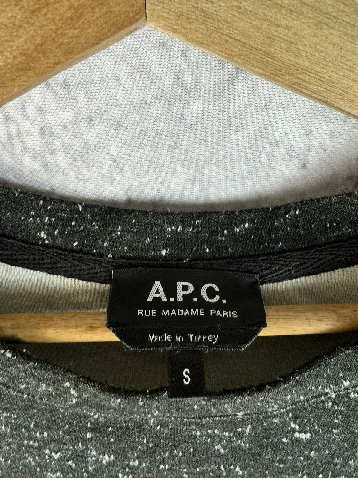 A.P.C. VINTAGE A.P.C RUE DUE FLEURUS PARIS SWEATSHIRT Size US S / EU 44-46 / 1 - 3 Thumbnail