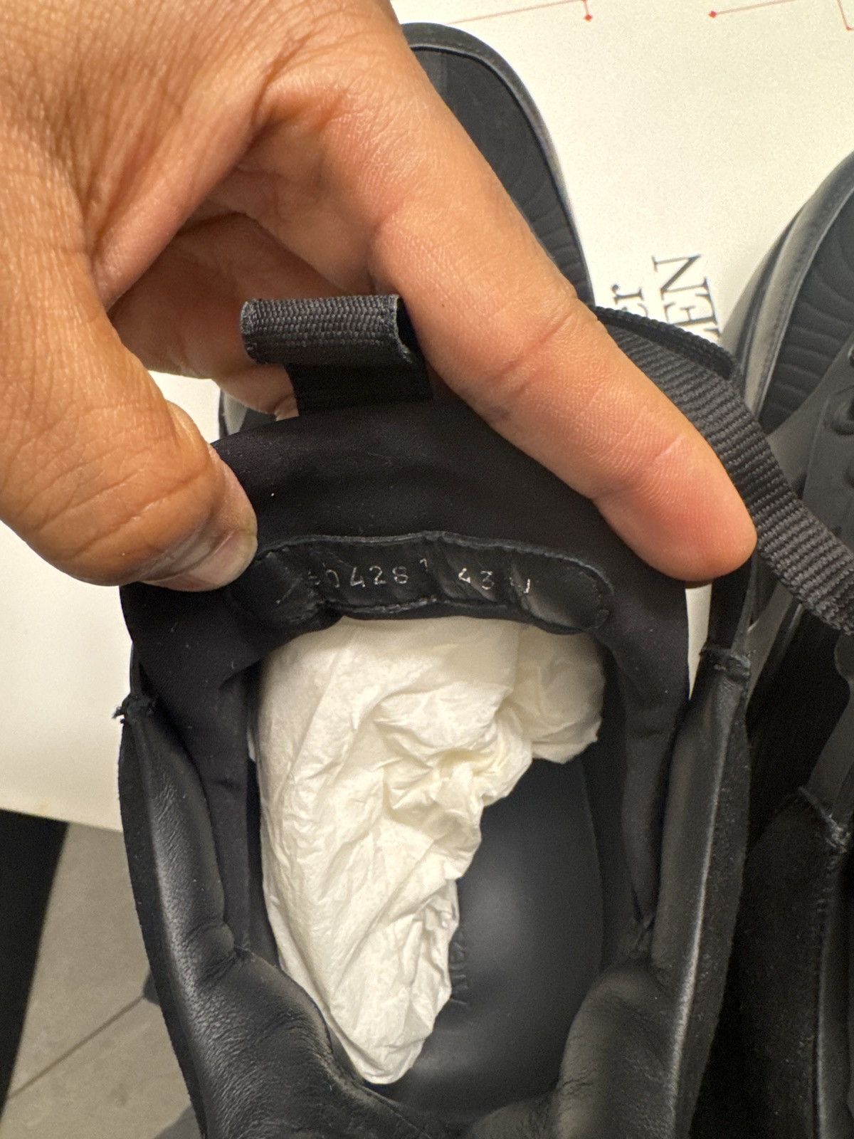 Alexander McQueen Alexander Mcqueen Nappa Joey Triple Black sneakers Size US 10 / EU 43 - 6 Thumbnail