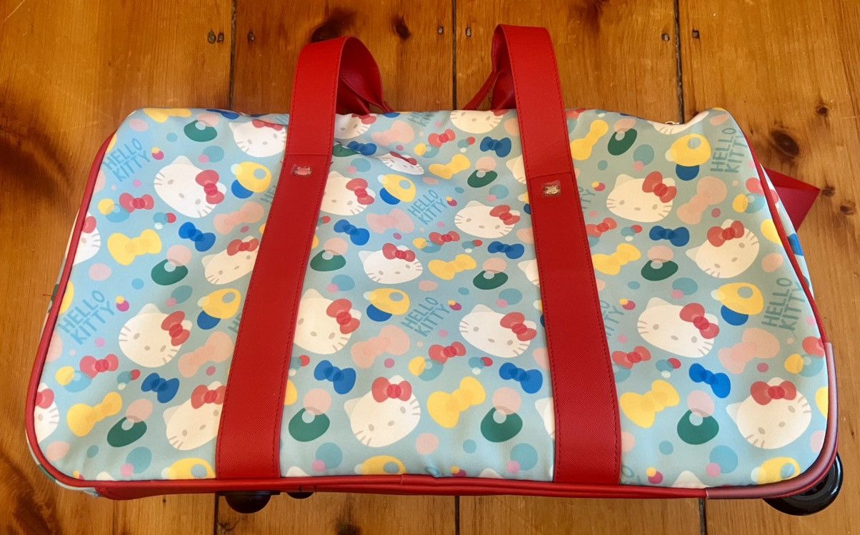 Japanese Brand × Other Authentic Hello Kitty duffle roller travel luggage bag rare Size ONE SIZE - 10 Thumbnail