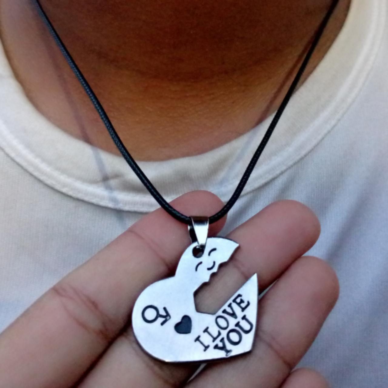 Other Baho Black Cord Chain Heart Pendant Necklace Size ONE SIZE - 1 Preview
