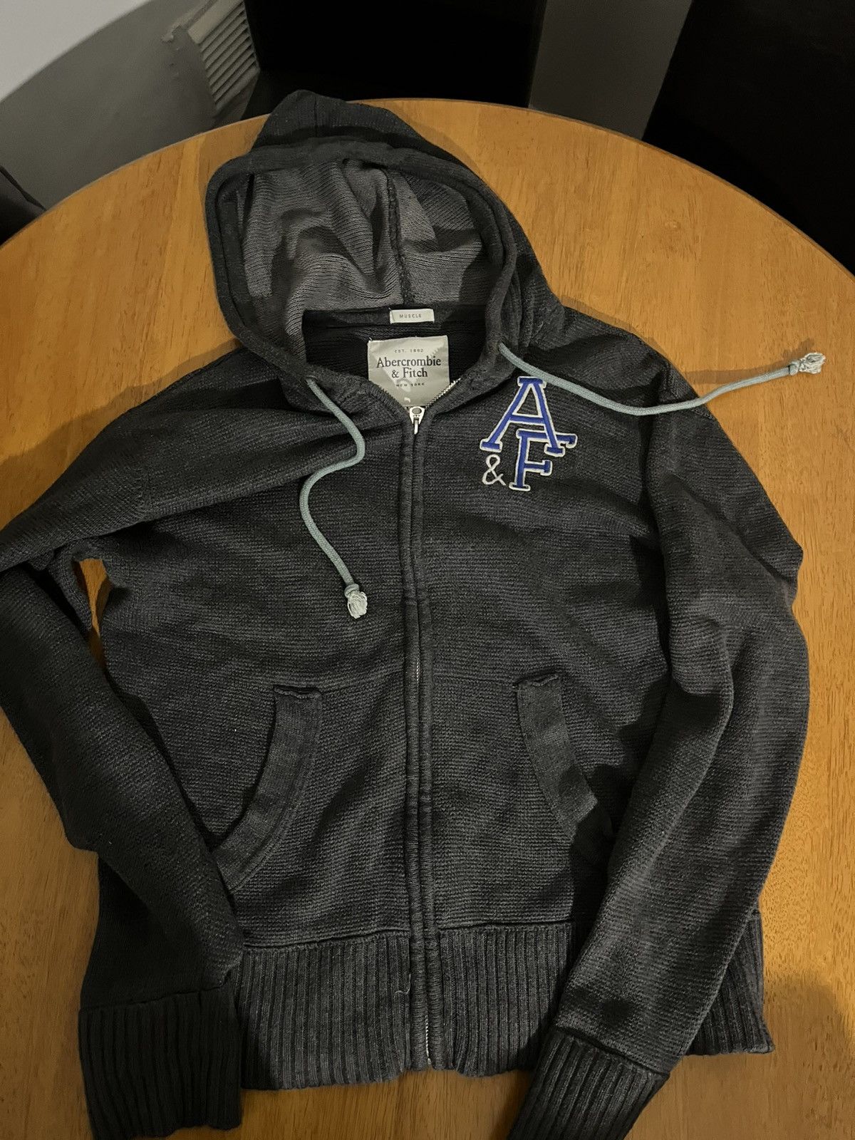 Abercrombie & Fitch Abercrombie and Fitch 2000s Vintage Hoodie Size US M / EU 48-50 / 2 - 1 Thumbnail