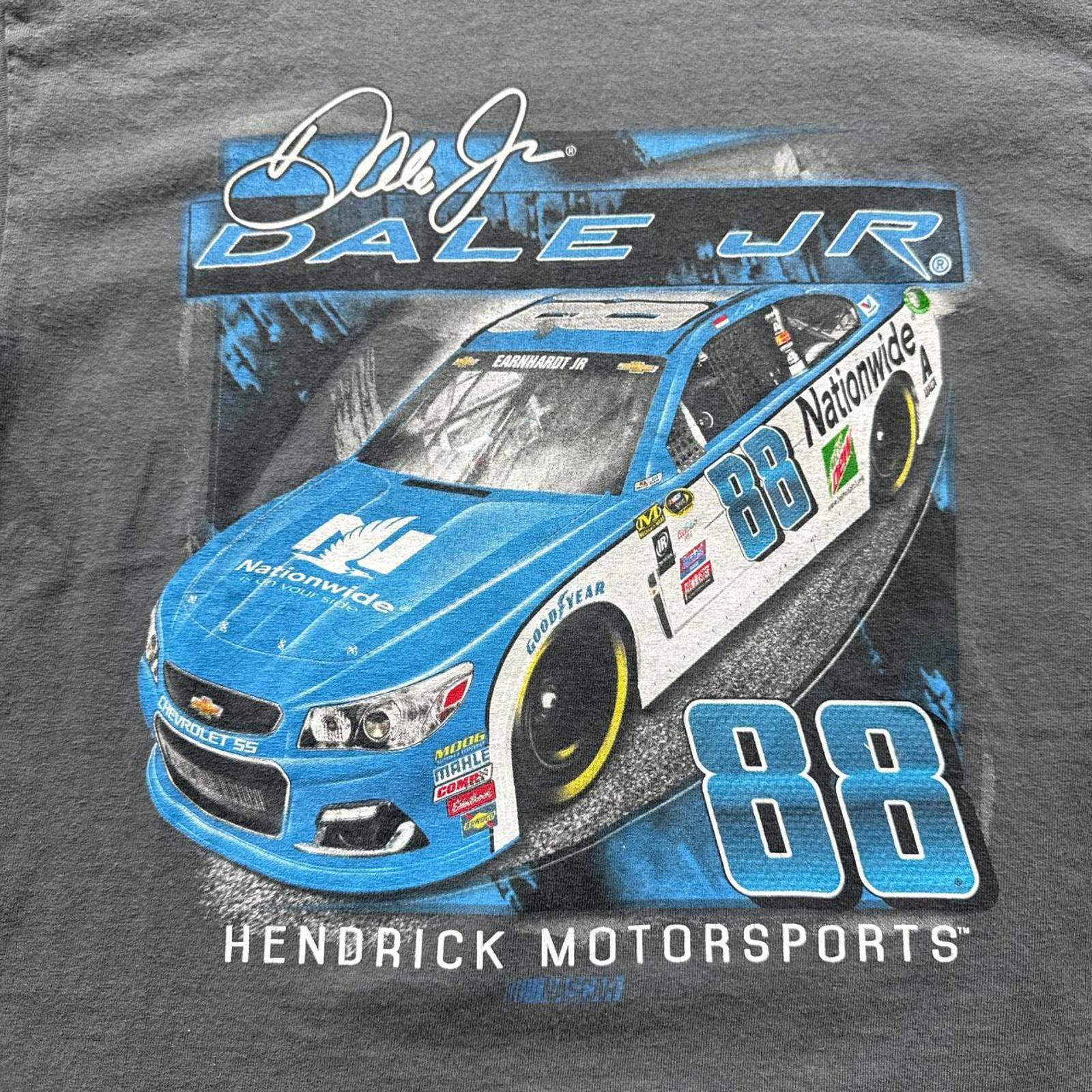 NASCAR Dale Jr. Hendrick Motorsports 2011 T-Shirt Size US S / EU 44-46 / 1 - 3 Thumbnail