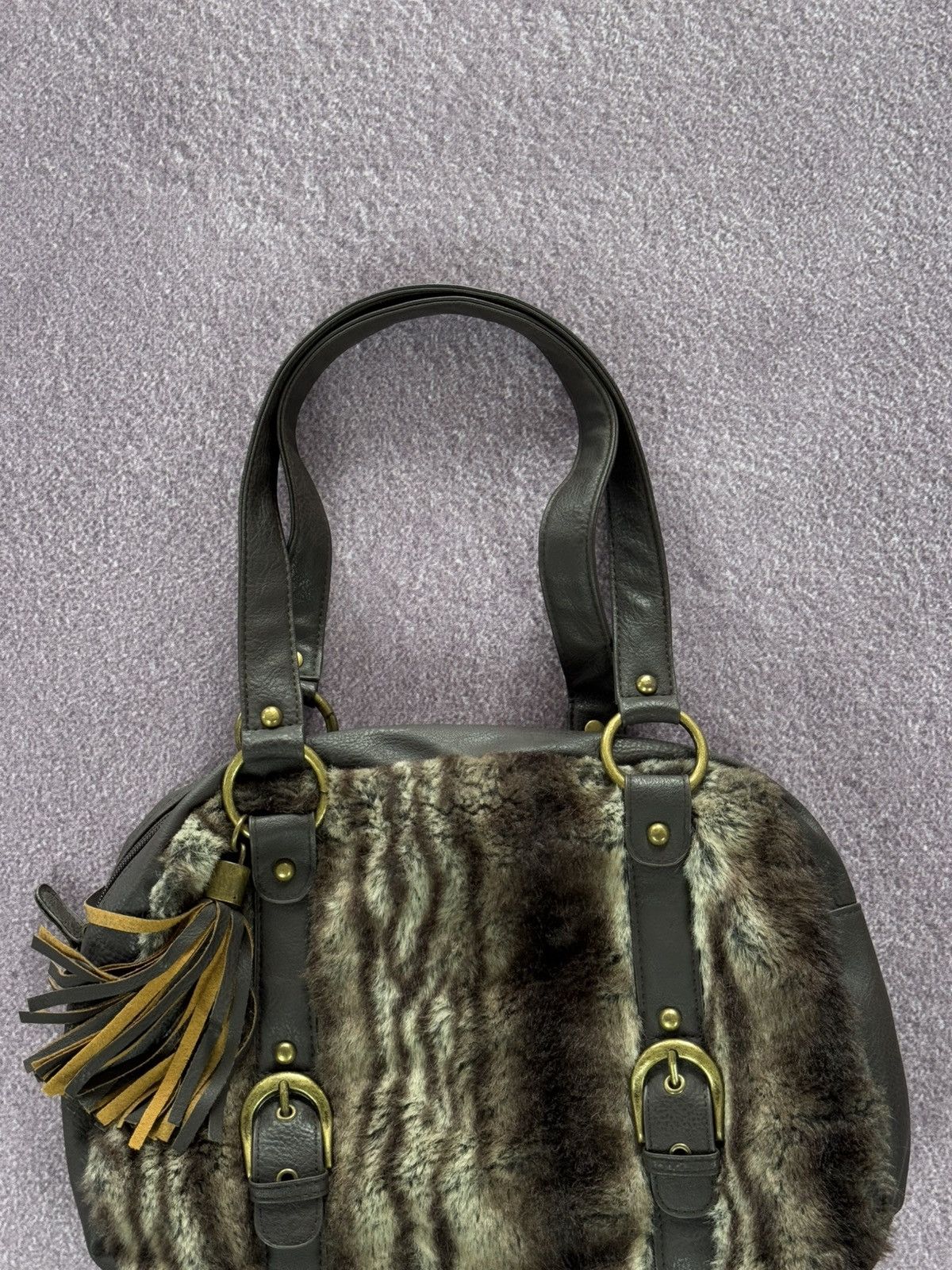 Japanese Brand VINTAGE Y2K FAUX FUR BAG HANDLE SMALL LEATHER Size ONE SIZE - 2 Thumbnail