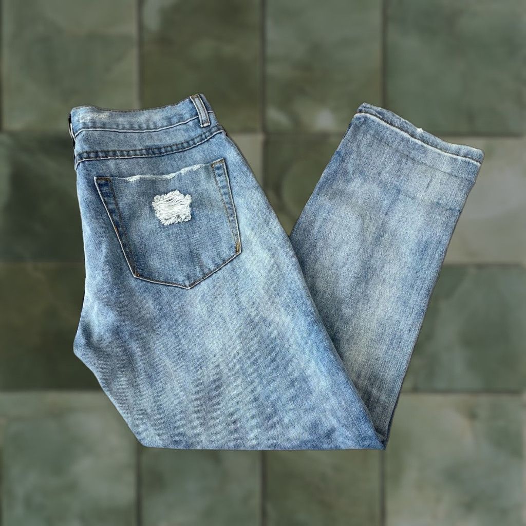 Vintage Tobi Womens Distressed Cropped Jeans Blue Light Wash 25 Regular Waist 29 Size 42" / US 20 - 1 Thumbnail