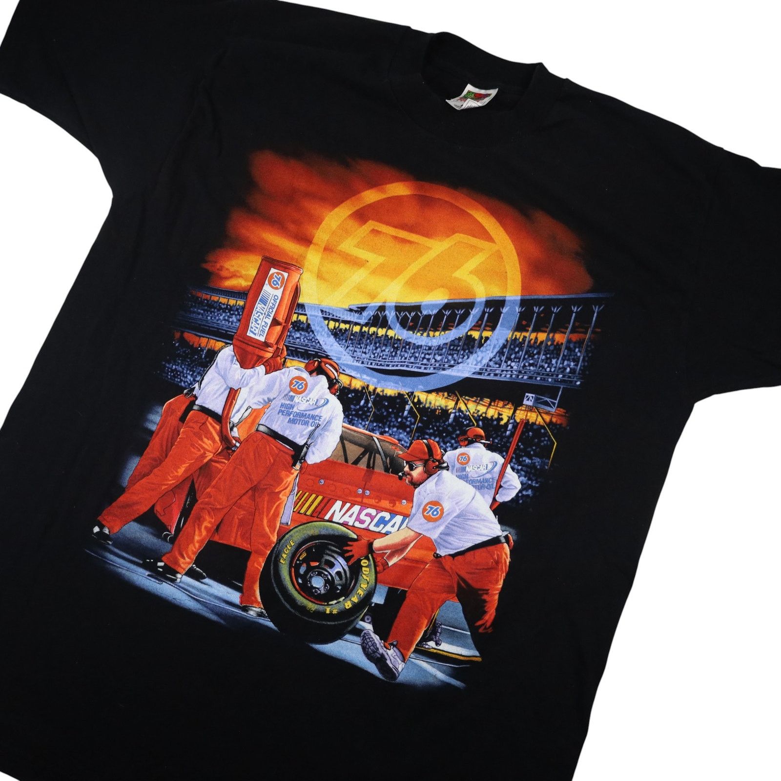 NASCAR × Vintage Vintage Y2k 76 Motor Oil Nascar Graphic T Shirt Size US XL / EU 56 / 4 - 2 Thumbnail