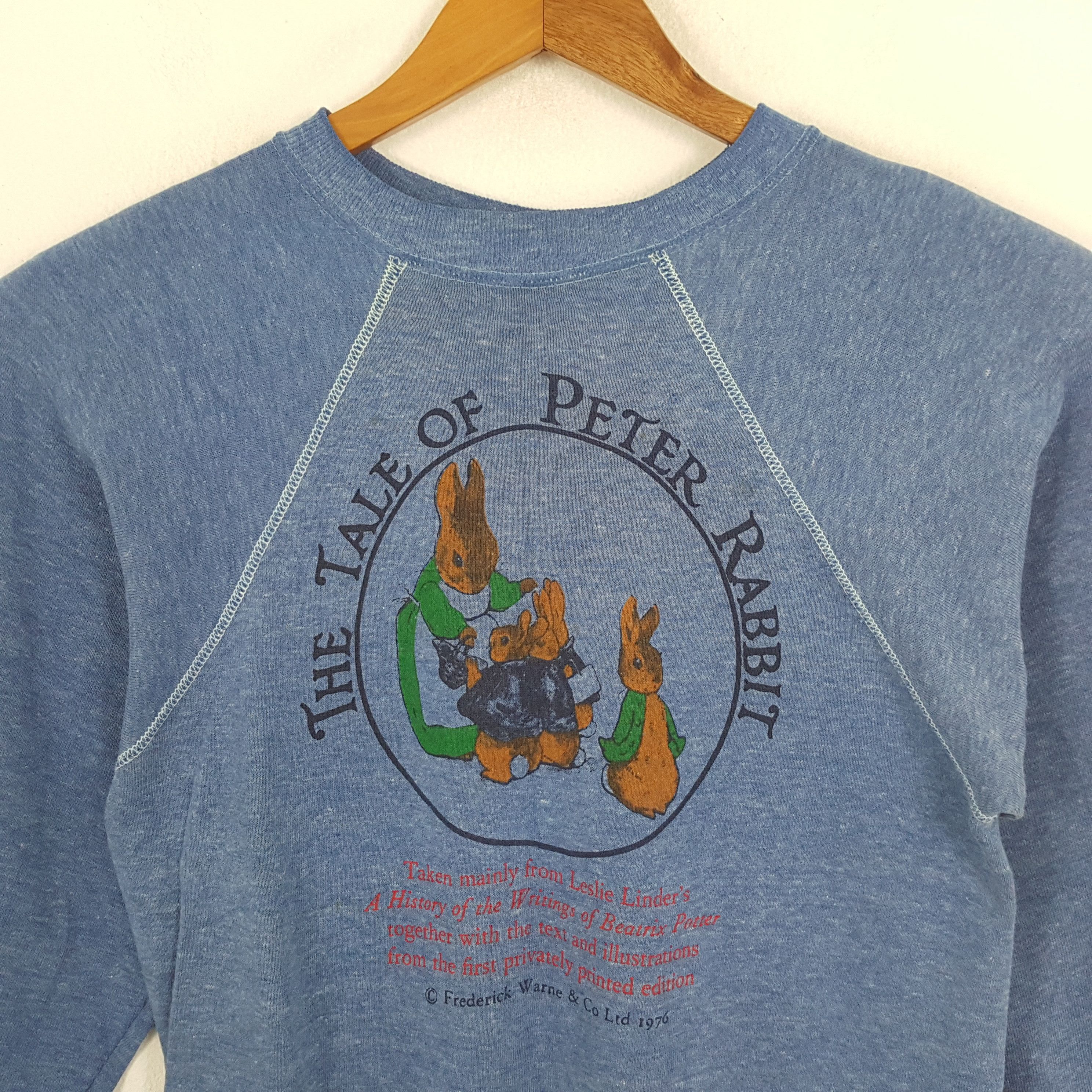 Vintage Vintage THE TALE OF PETER RABBIT American Cartoon Sweatshirt Size US S / EU 44-46 / 1 - 2 Thumbnail