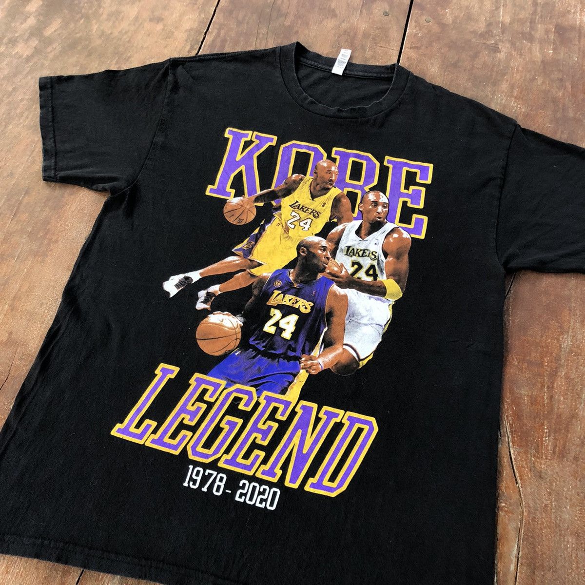 Vintage Kobe Bryant In Memory Rare Shirt Size US L / EU 52-54 / 3 - 1 Thumbnail