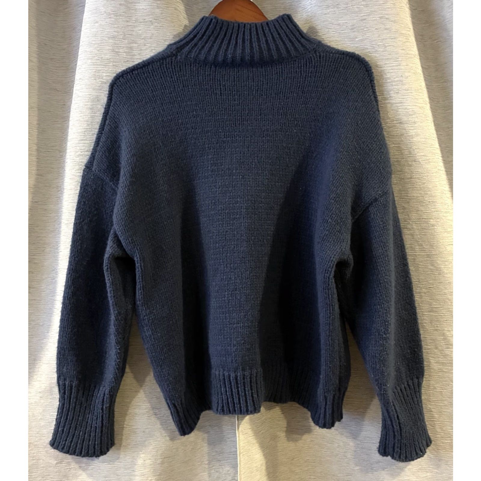 Vintage LELIS Blue Size Medium SKI Lettering Turtleneck Knit Sweater Outdoor Women’s Size M / US 6-8 / IT 42-44 - 4 Thumbnail