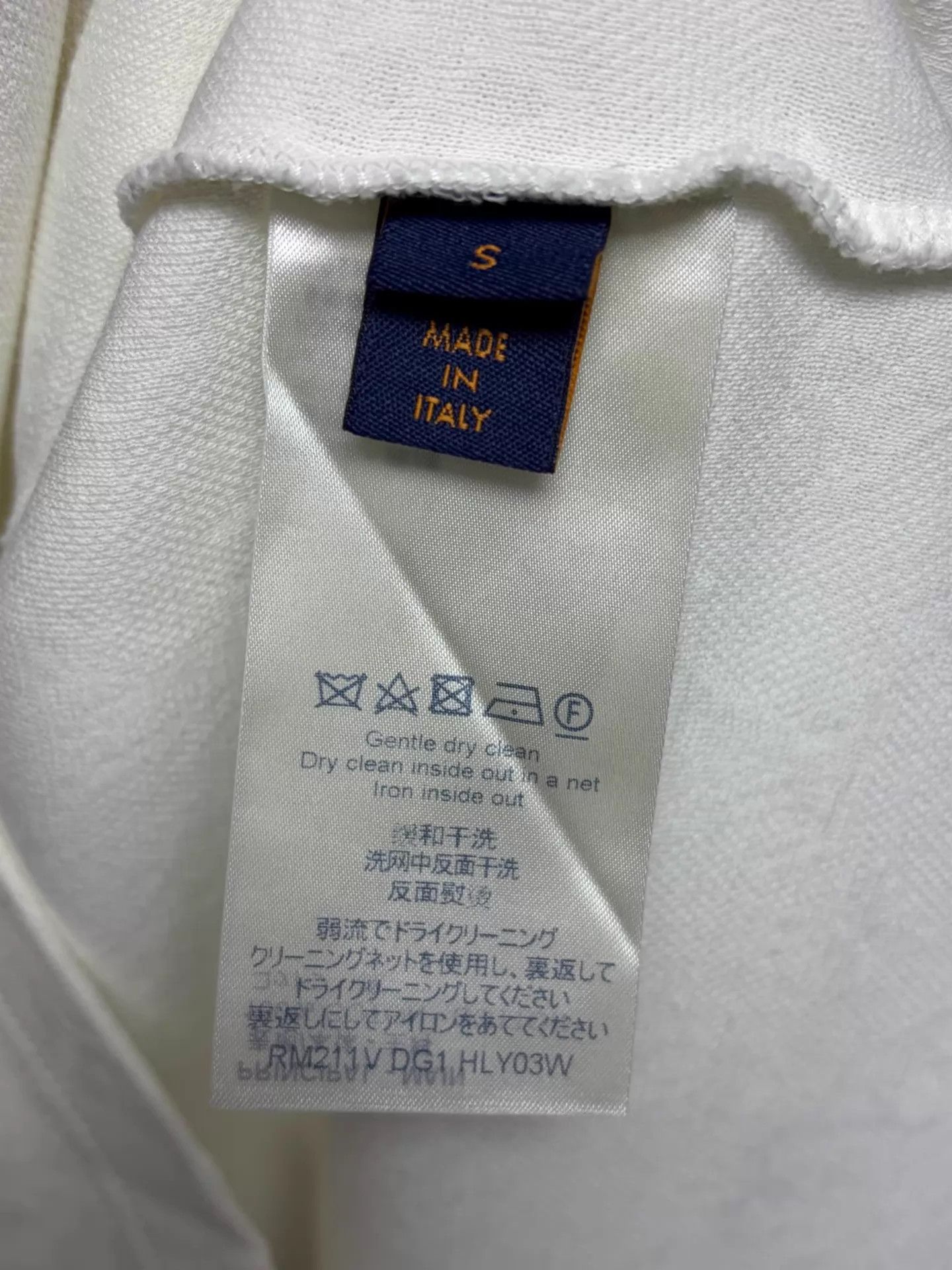 Louis Vuitton LV All Over Print White Monogram Marine Beaded S Tee Size US S / EU 44-46 / 1 - 4 Thumbnail