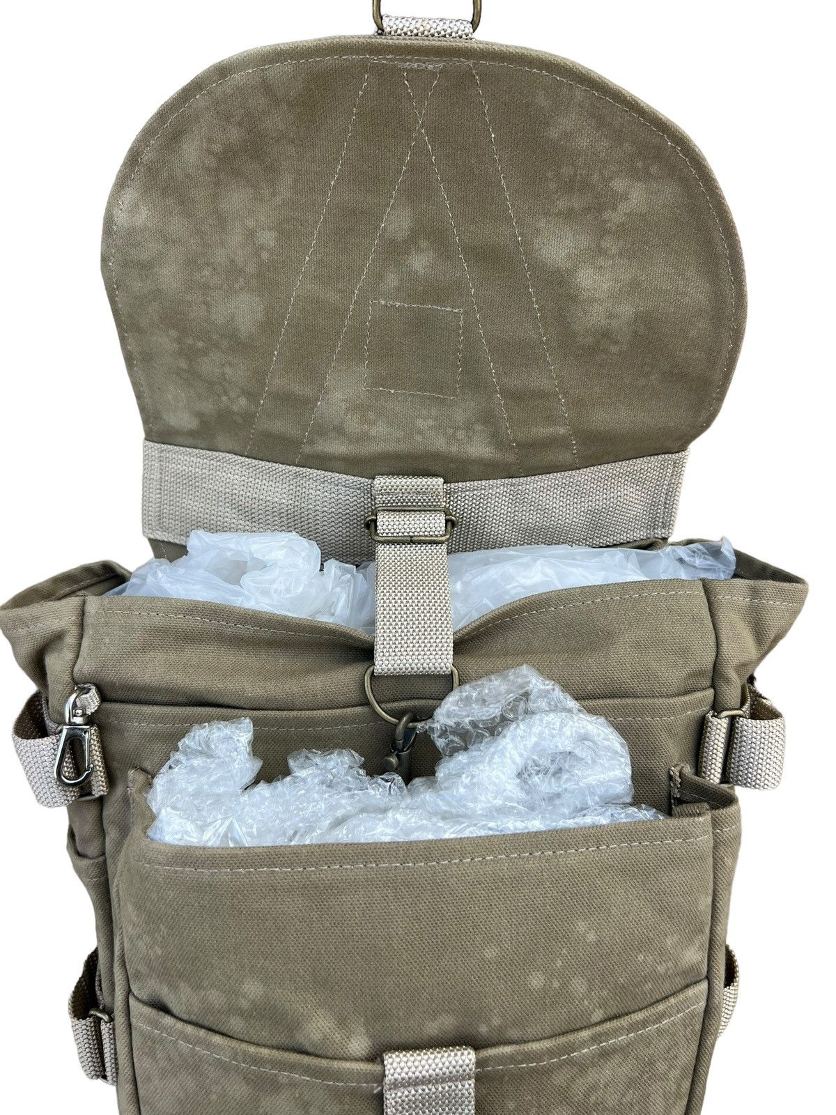 Vintage Van Nuys Japan Discolouration Cotton Canvas Backpack Bag Size ONE SIZE - 16 Thumbnail