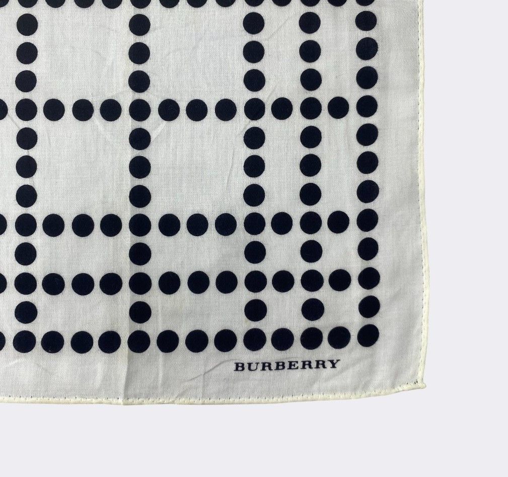 Burberry Vintage Burberry Handkerchief Neckerchief Bandana H049R Size ONE SIZE - 3 Thumbnail