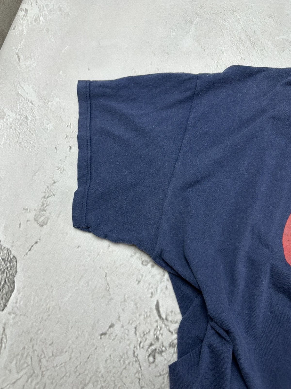Band Tees Vintage 2005 U2 HOW TO DISMANTLE AN ATOMIC BOMB Shirt Tee Size US XL / EU 56 / 4 - 5 Thumbnail