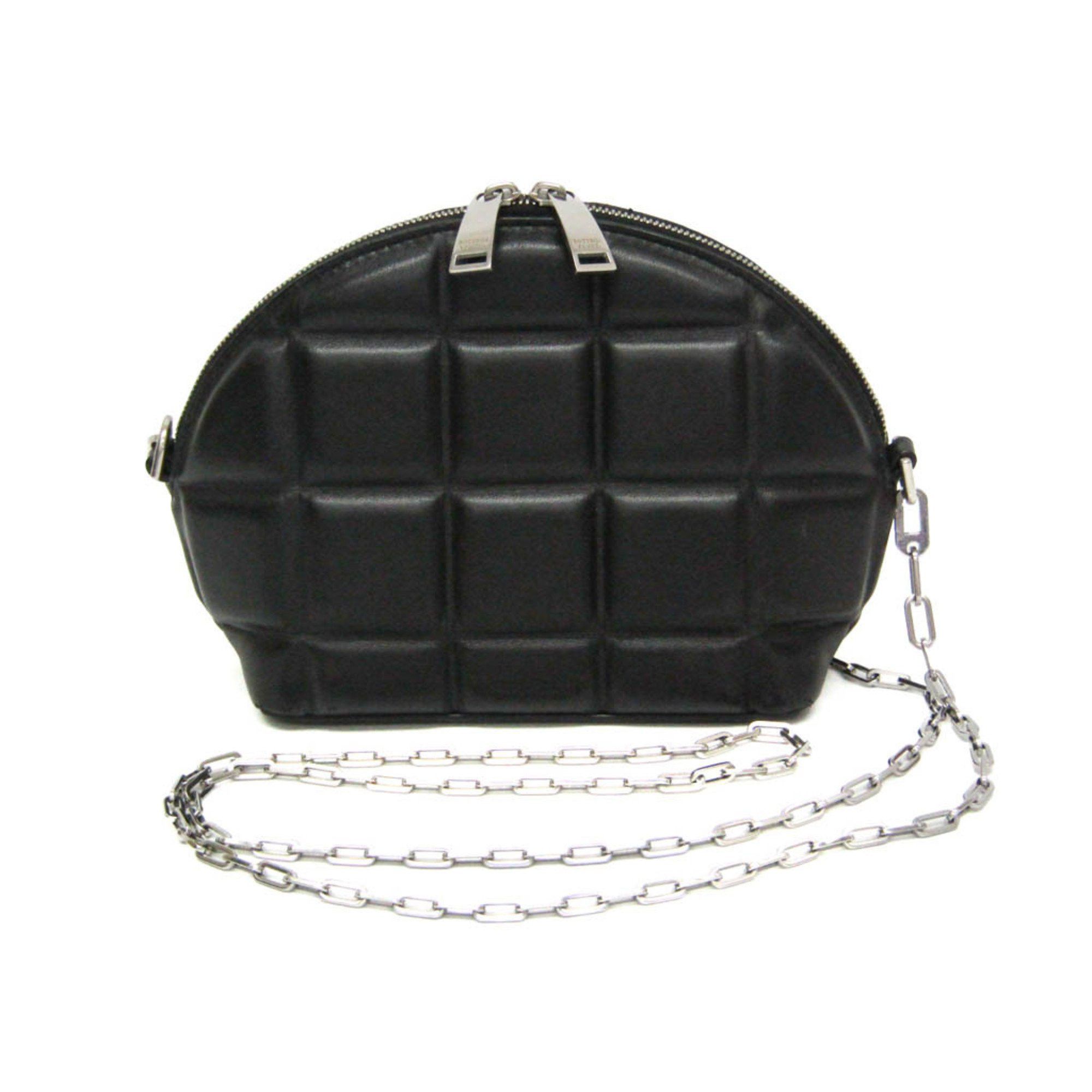 Bottega Veneta Padded Black Leather Shoulder Bag (Pre-Owned) Size ONE SIZE - 1 Thumbnail