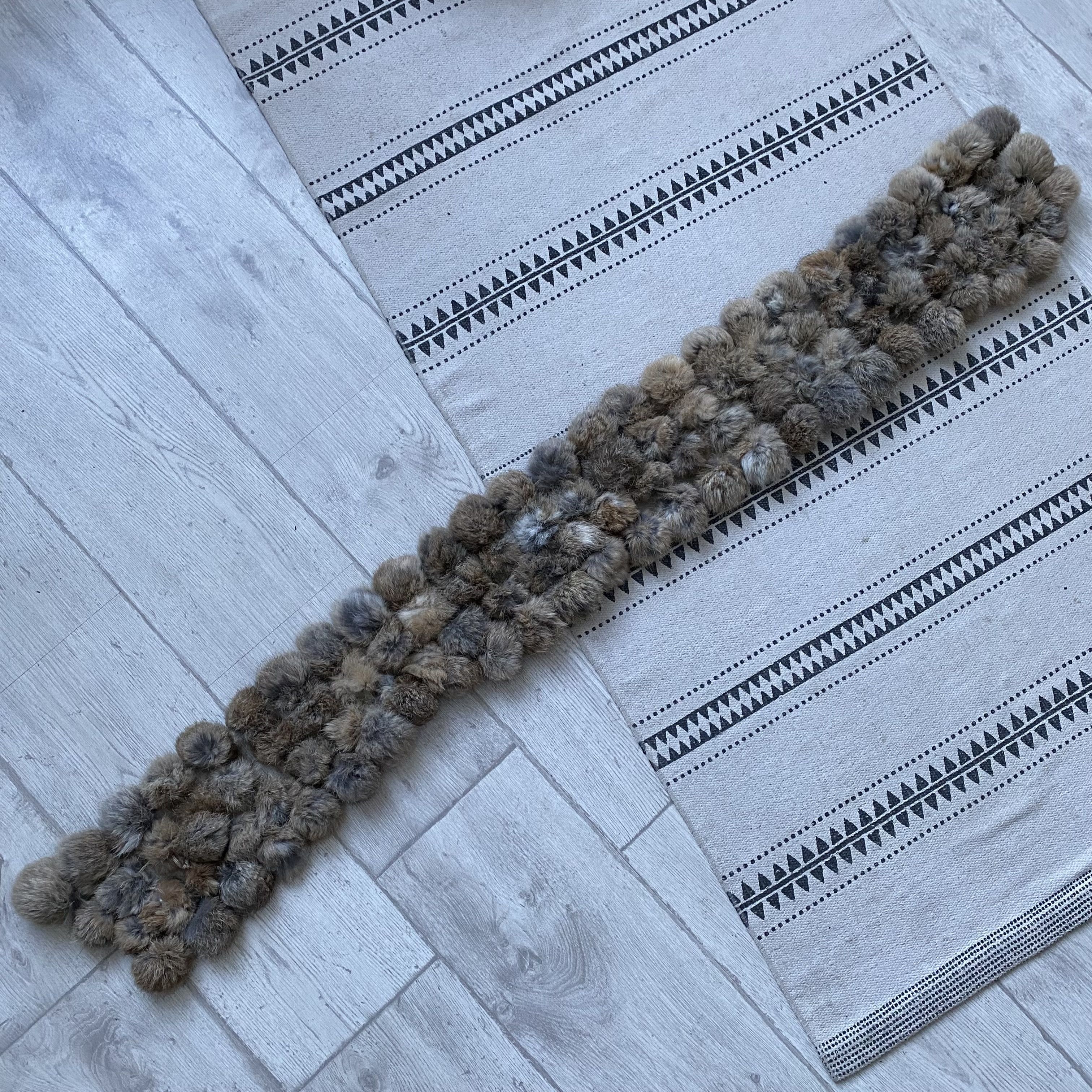 Japanese Brand Vintage 90s Real Fur Scarf Luxury designer Size ONE SIZE - 5 Thumbnail