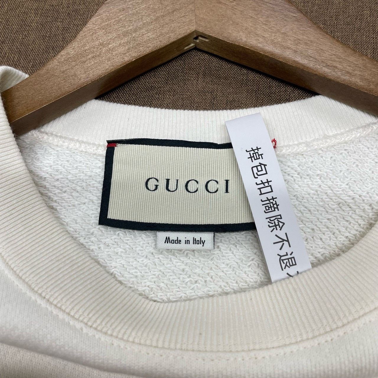 Gucci Gucci White rhinestone lamb sweatshirt 2501-Nextarrow Size US XS / EU 42 / 0 - 3 Thumbnail