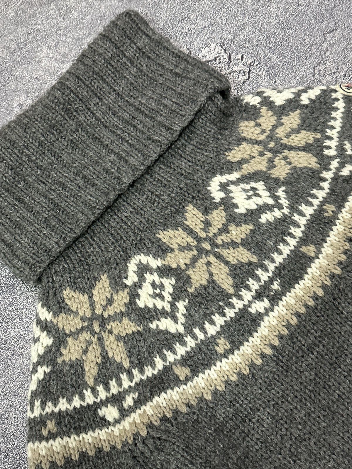 Moncler Vintage Moncler Wool Fair Isle Knit Turtleneck Sweater S Size S / US 4 / IT 40 - 11 Thumbnail