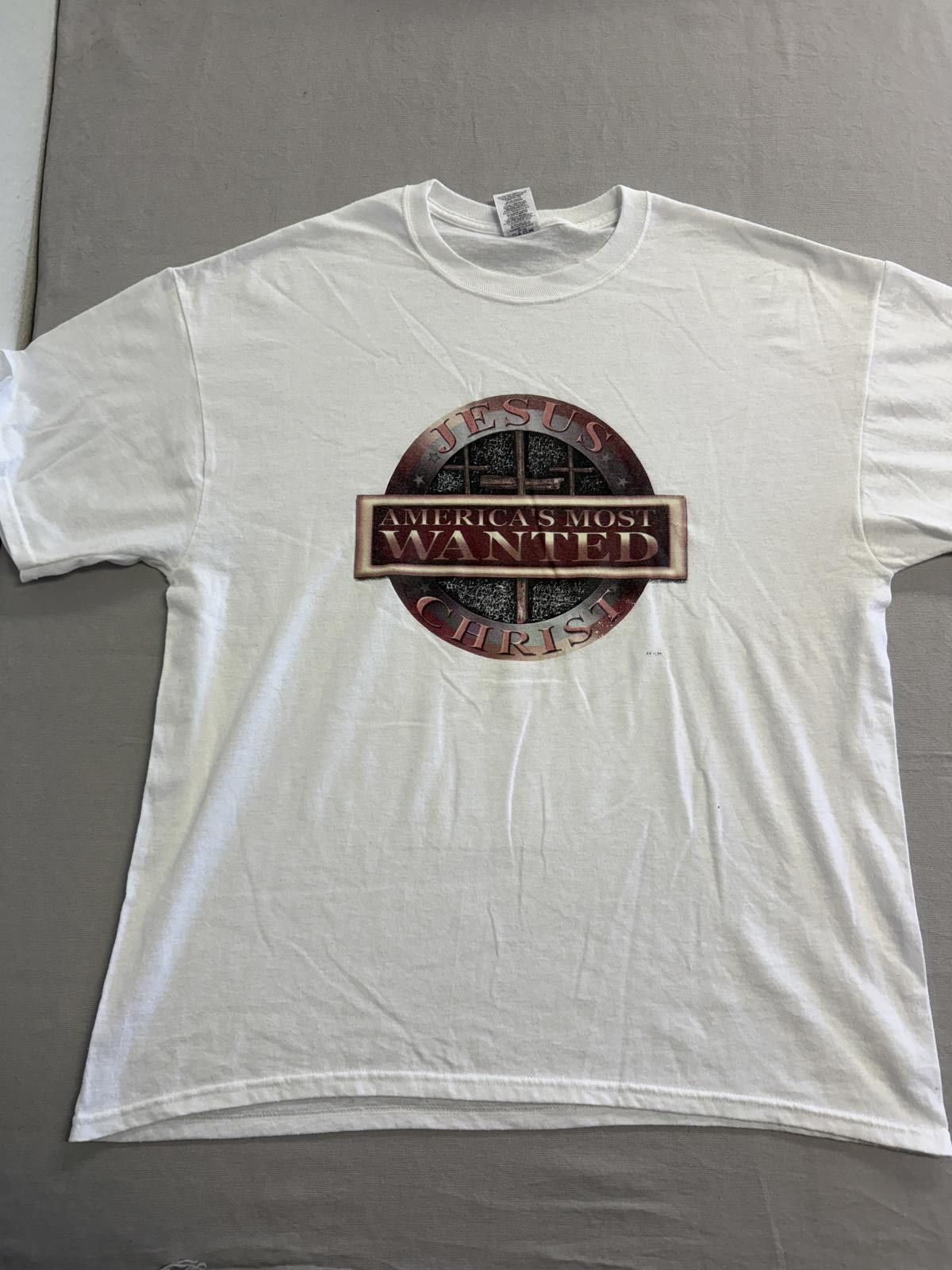 Jerzees Vintage Jesus Christ T-shirt Americas Most Wanted Crosses XL Size US XL / EU 56 / 4 - 2 Thumbnail