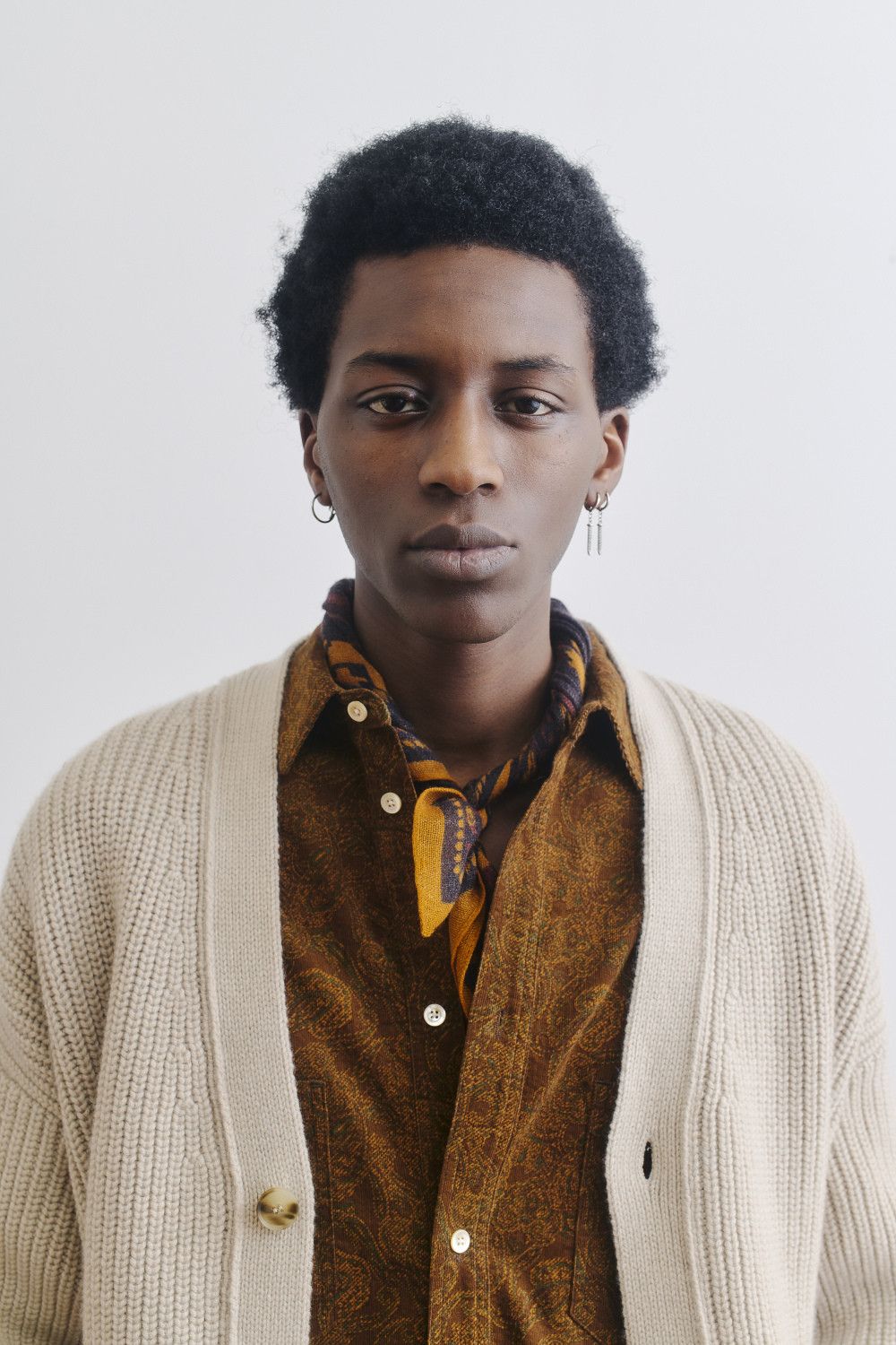 A Kind Of Guise 💚 AW23 A Kind Of Guise Candido Cardigan Natural Melange NEW Size US L / EU 52-54 / 3 - 5 Thumbnail