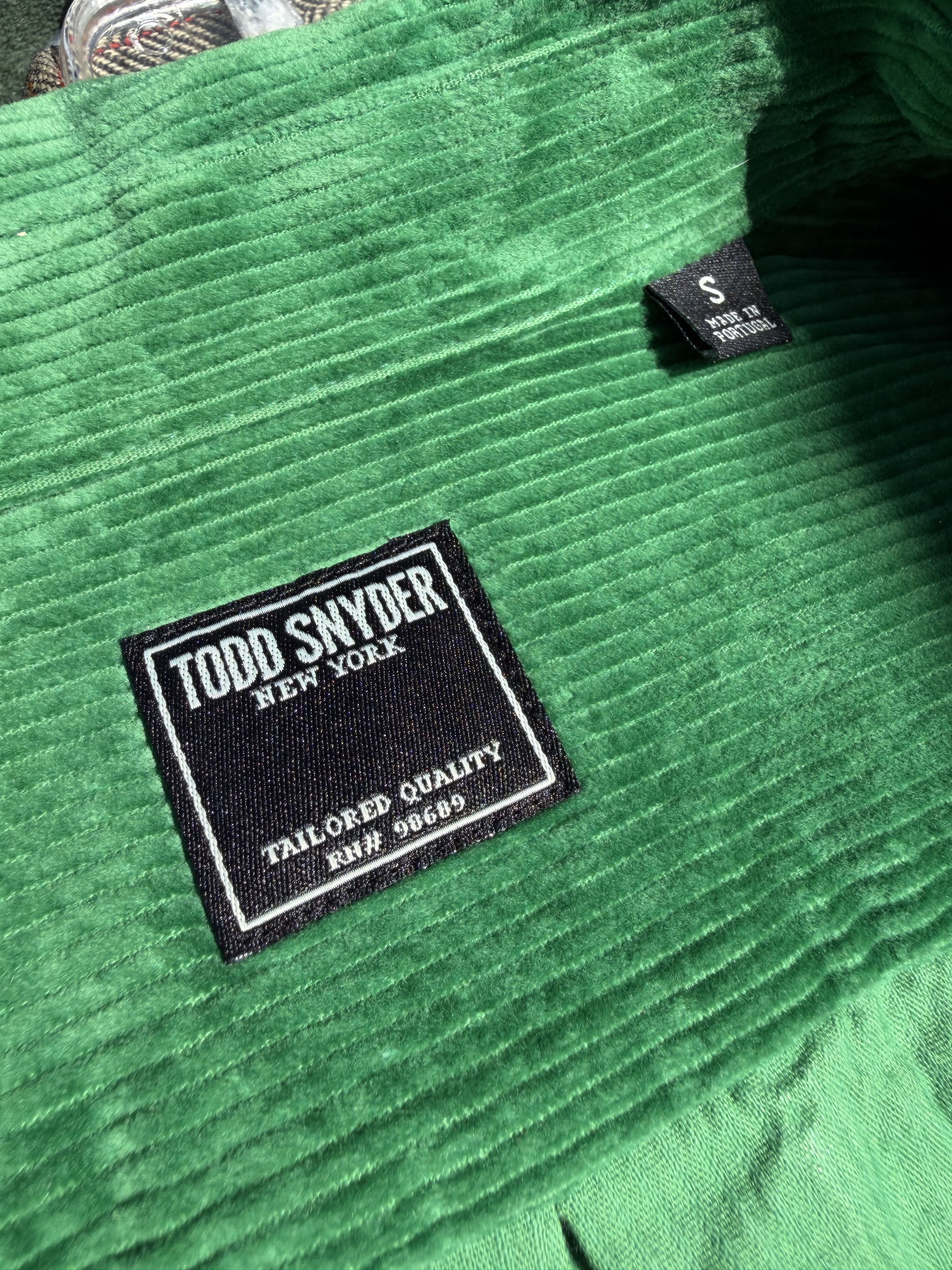 Todd Snyder Todd Snyder Emerald Green Corduroy Camp Collar Shirt Small Size US S / EU 44-46 / 1 - 3 Thumbnail
