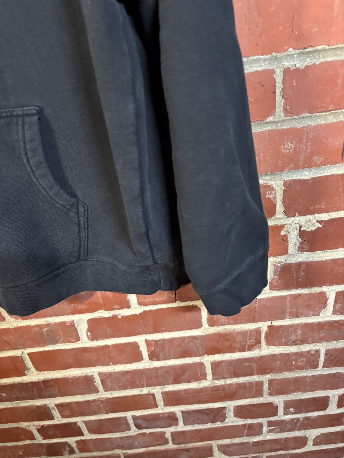 Other Rest In Pieces Hoodie Richmond Virginia Pullover Sz L Size US L / EU 52-54 / 3 - 6 Thumbnail