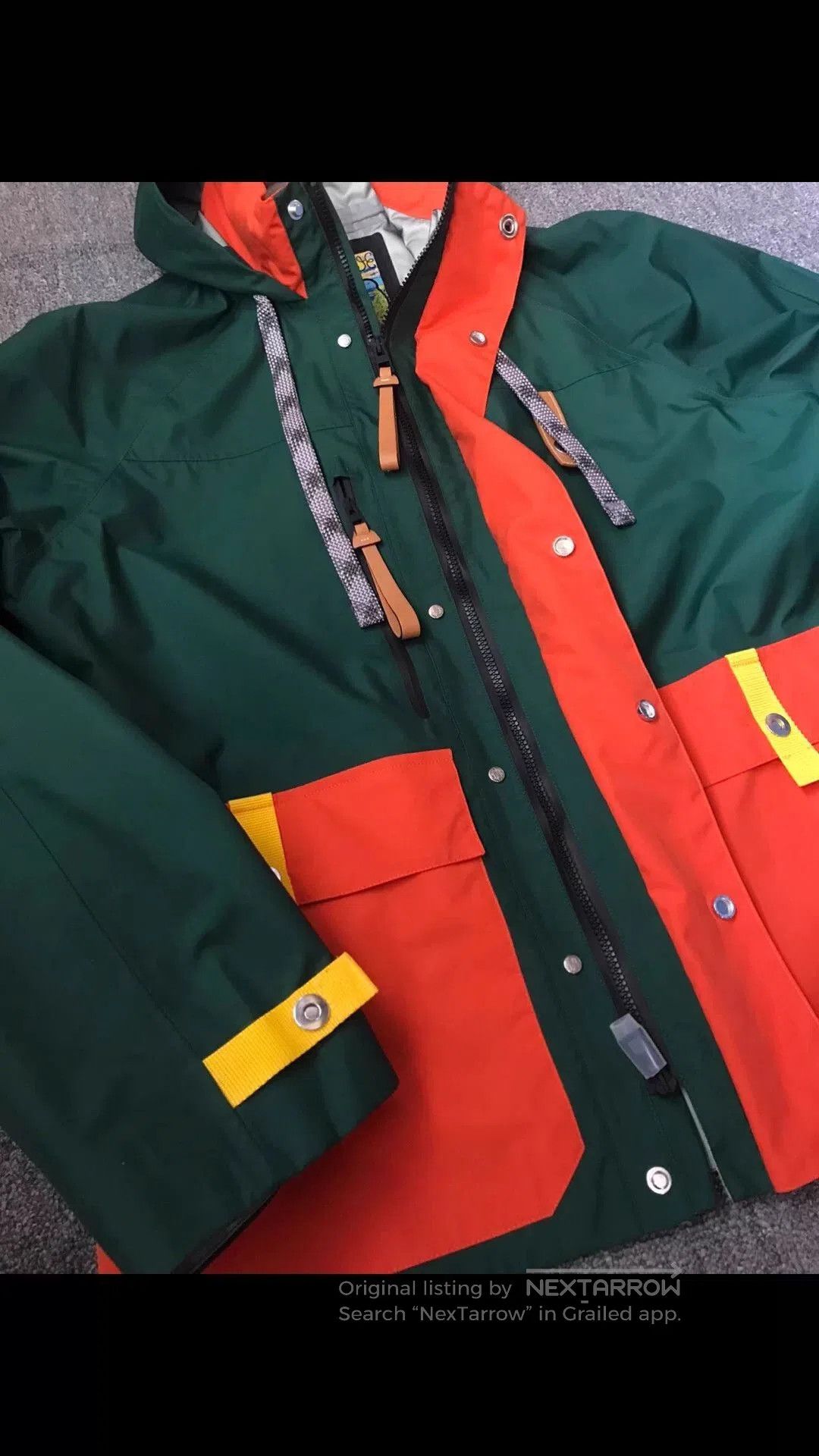 Loewe Green Colorblock Light Jacket with Hood. Size US M / EU 48-50 / 2 - 4 Thumbnail