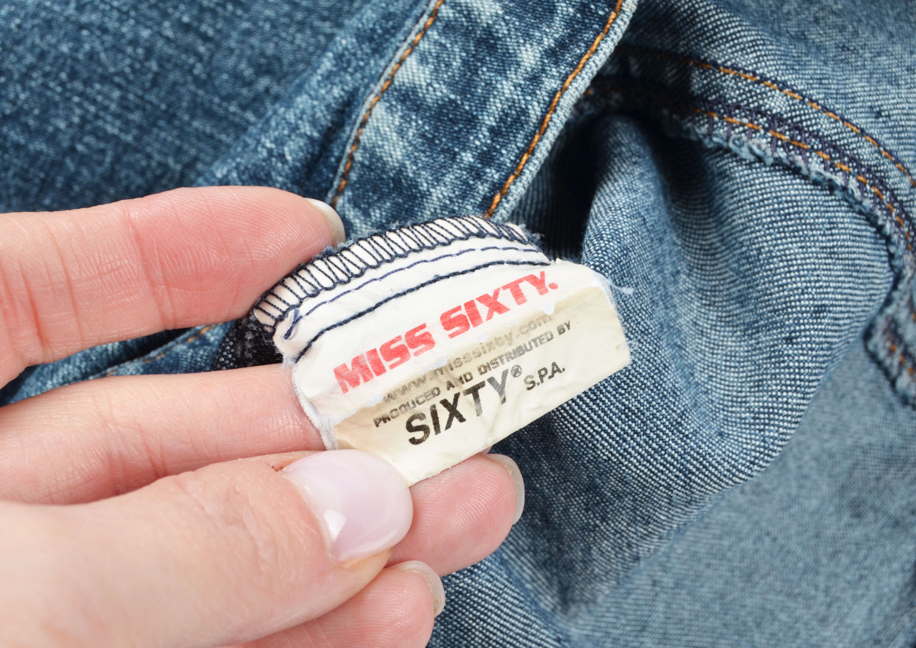 Miss Sixty Vintage Miss Sixty Y2K Faded Denim Trucker Jacket Size L / US 10 / IT 46 - 10 Thumbnail
