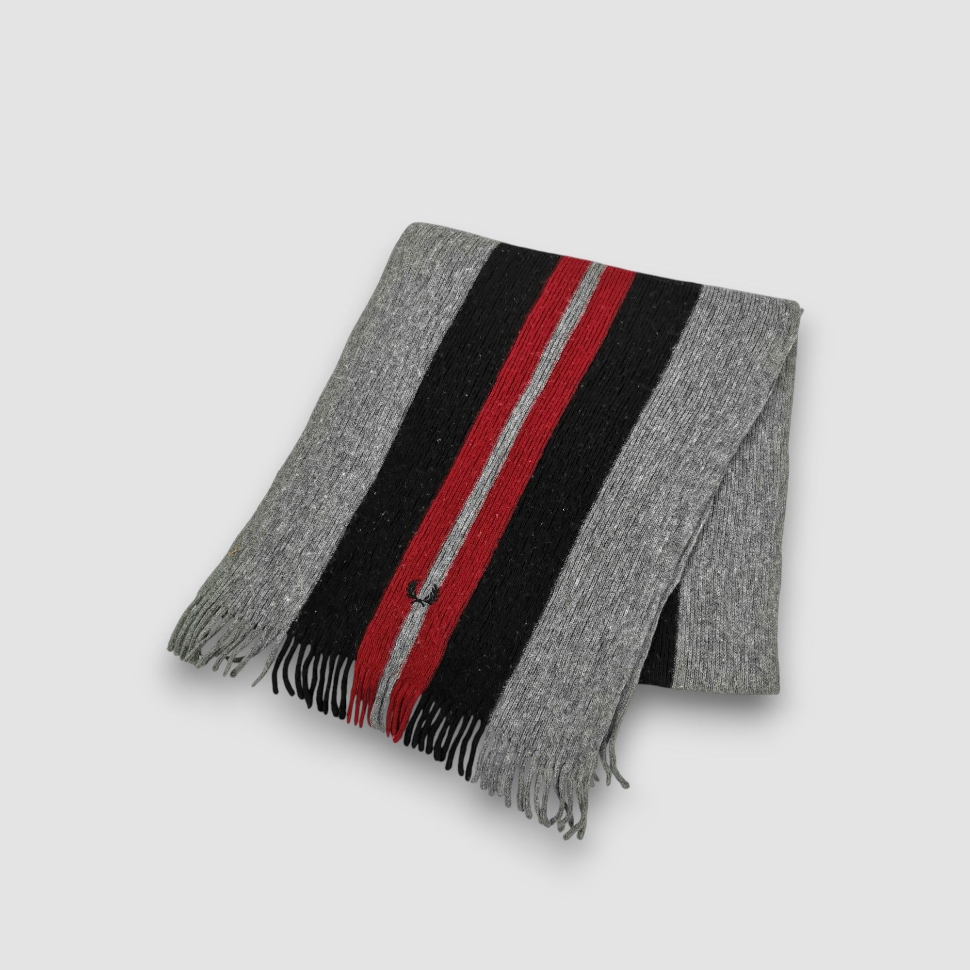 Fred Perry Vintage Fred Perry Scarf Knitted Muffler Wool Scarves Size ONE SIZE - 1 Thumbnail