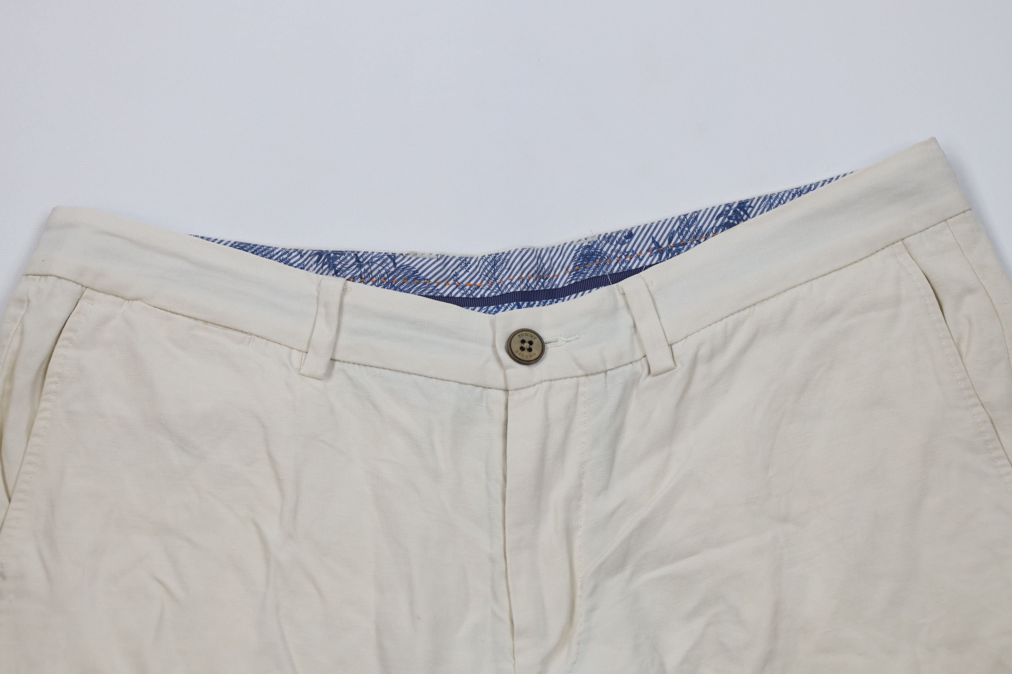 Tommy Bahama × Vintage Tommy Bahama Silk Linen Above Knee Chino Shorts Cream Size US 34 / EU 50 - 2 Thumbnail
