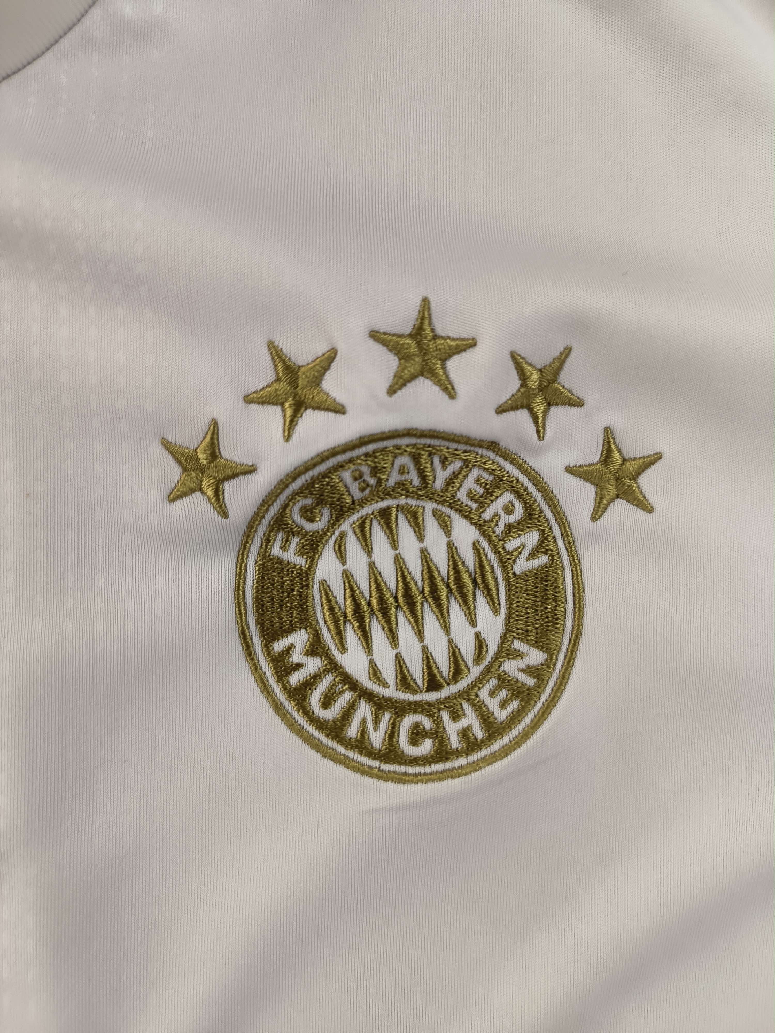 Adidas Bayern Munich 2022-23 Adidas away football jersey size L Size US L / EU 52-54 / 3 - 4 Thumbnail