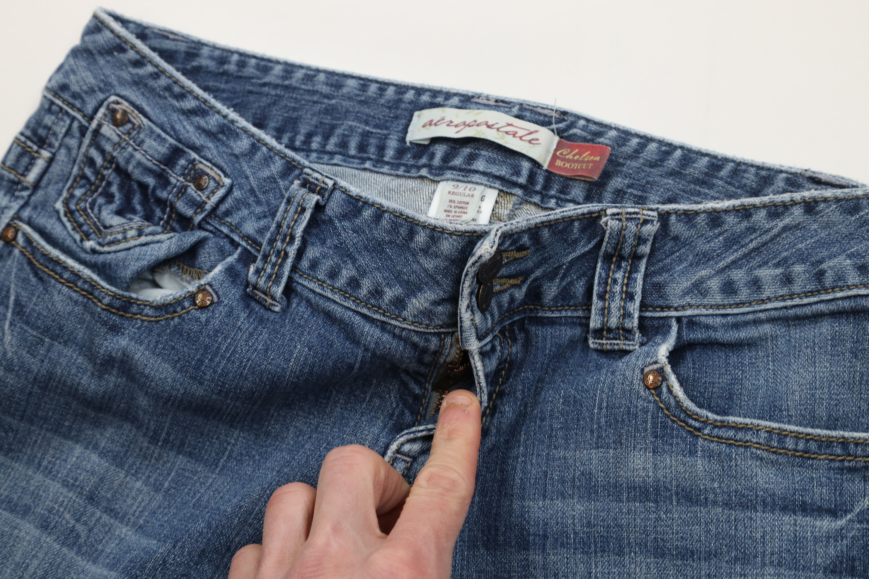 Aeropostale Vintage 90s Y2K Aeropostale Flared Bootcut Denim Jeans Size 32" / US 10 / IT 46 - 7 Thumbnail