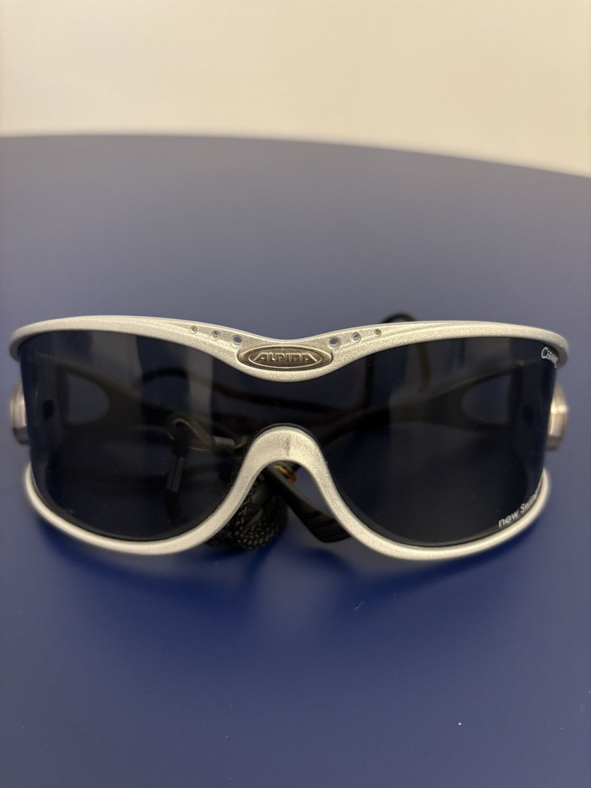 Oakley Alpina Sunglasses Size ONE SIZE - 2 Thumbnail