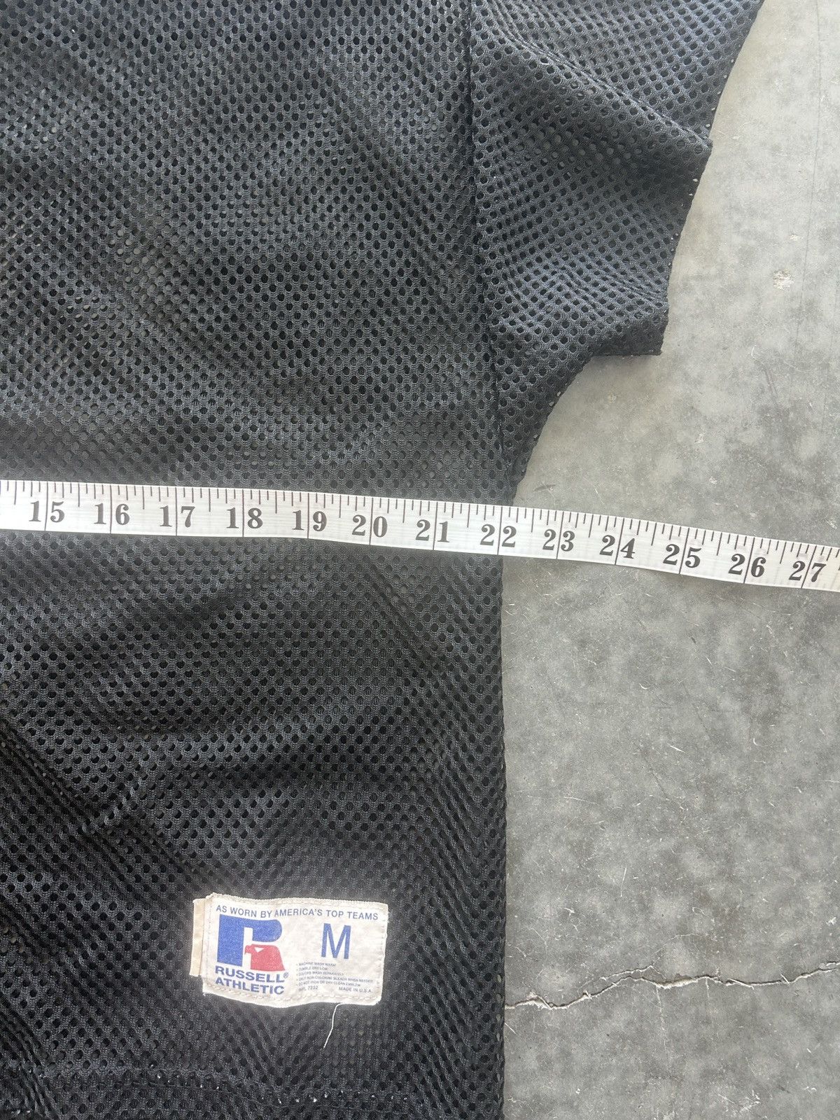 Russell Athletic × Vintage Vintage 90s Russell Athletic Black Cropped Jersey Size US M / EU 48-50 / 2 - 4 Thumbnail