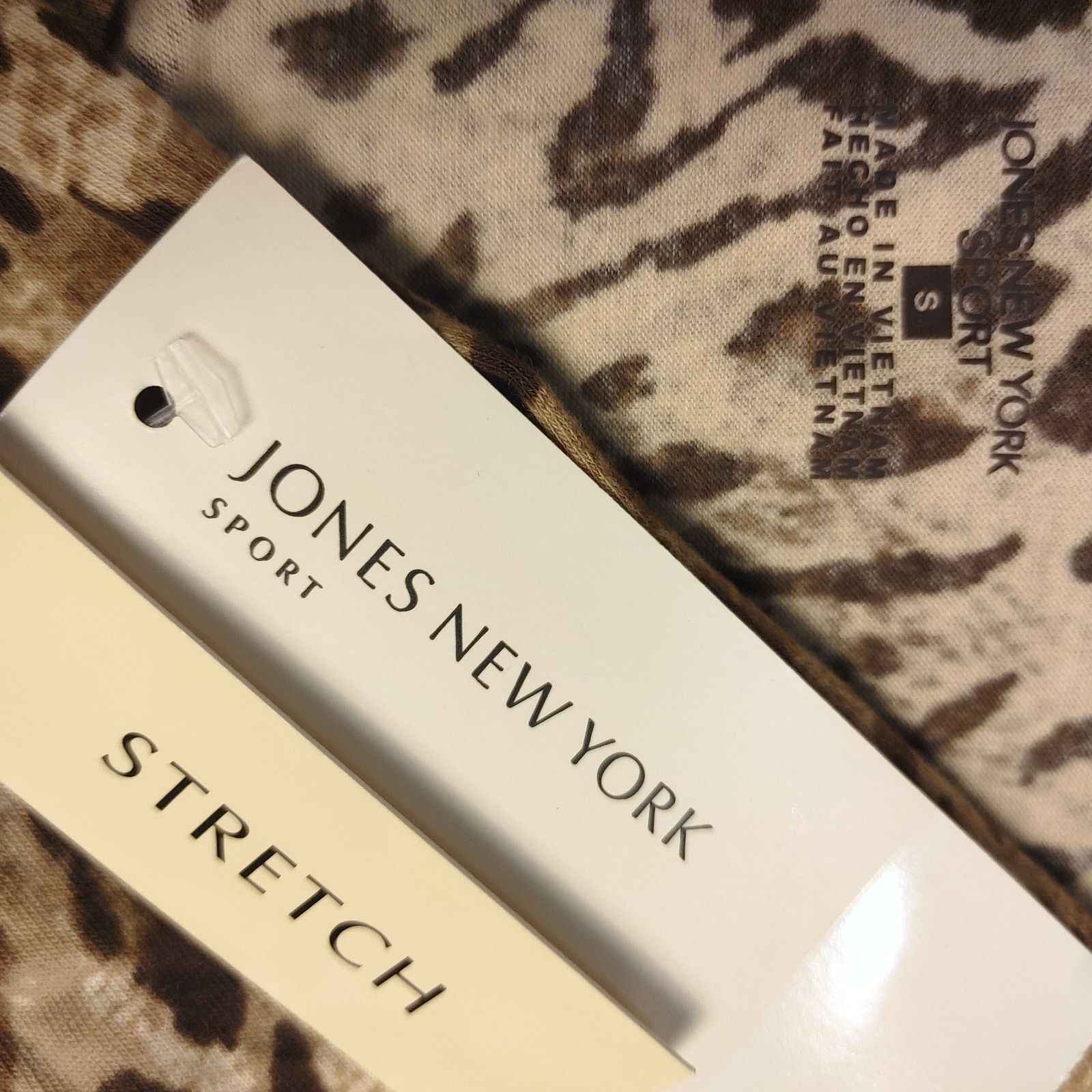 Jones New York Jones NY Sport Women S Stretch Tan LongSleeve Round Neck Top Size S / US 4 / IT 40 - 3 Thumbnail