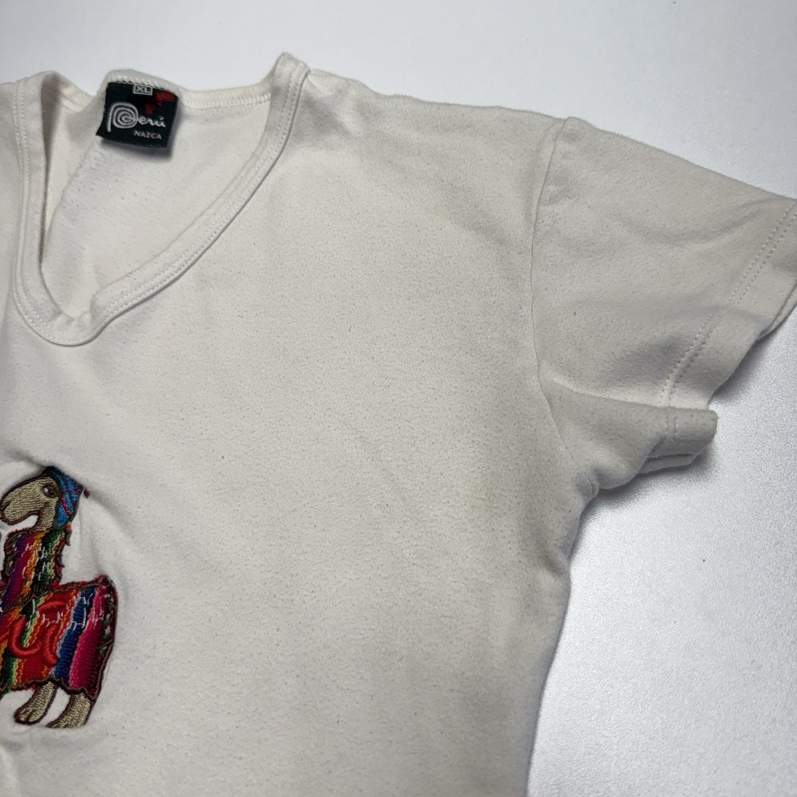 Vintage Vintage Peru Shirt Womens XL White Embroidered Alpaca Travel Size XL / US 12-14 / IT 48-50 - 5 Thumbnail