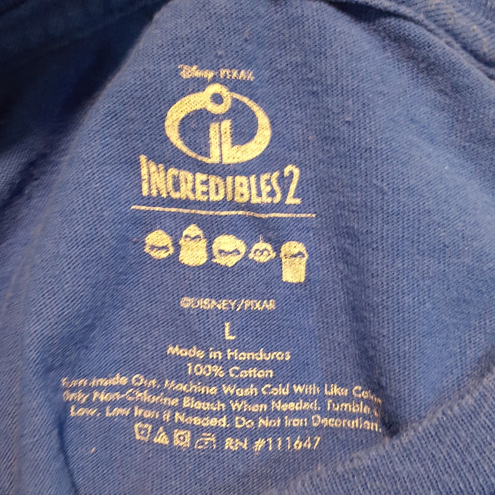 Disney VINTAGE The Incredibles 2 Animated Movie Promo T-Shirt Shirt Men M Blue Cotton Embroidered Logo 90s Retro Disney T Shirt Mens Size US M / EU 48-50 / 2 - 5 Thumbnail