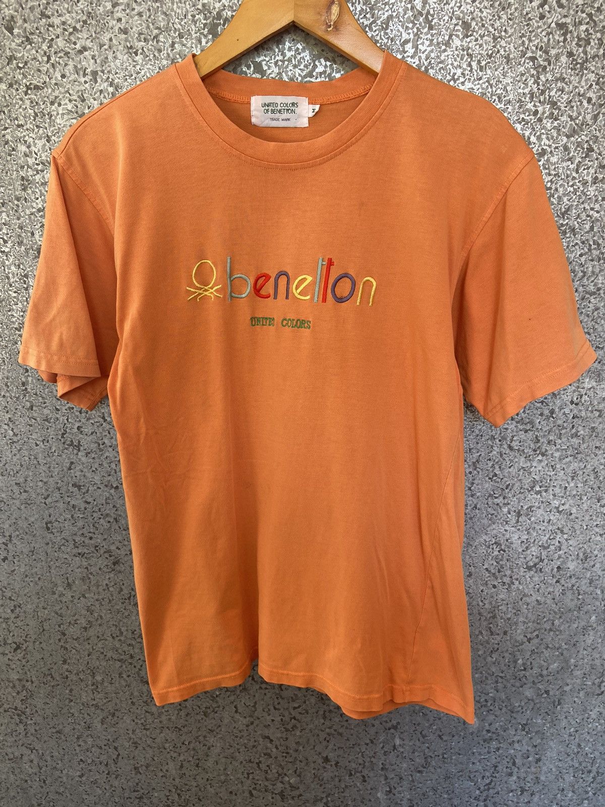 Benetton Vintage 90s Vintage Benetton t shirt spell out Embroidery Size US M / EU 48-50 / 2 - 2 Thumbnail