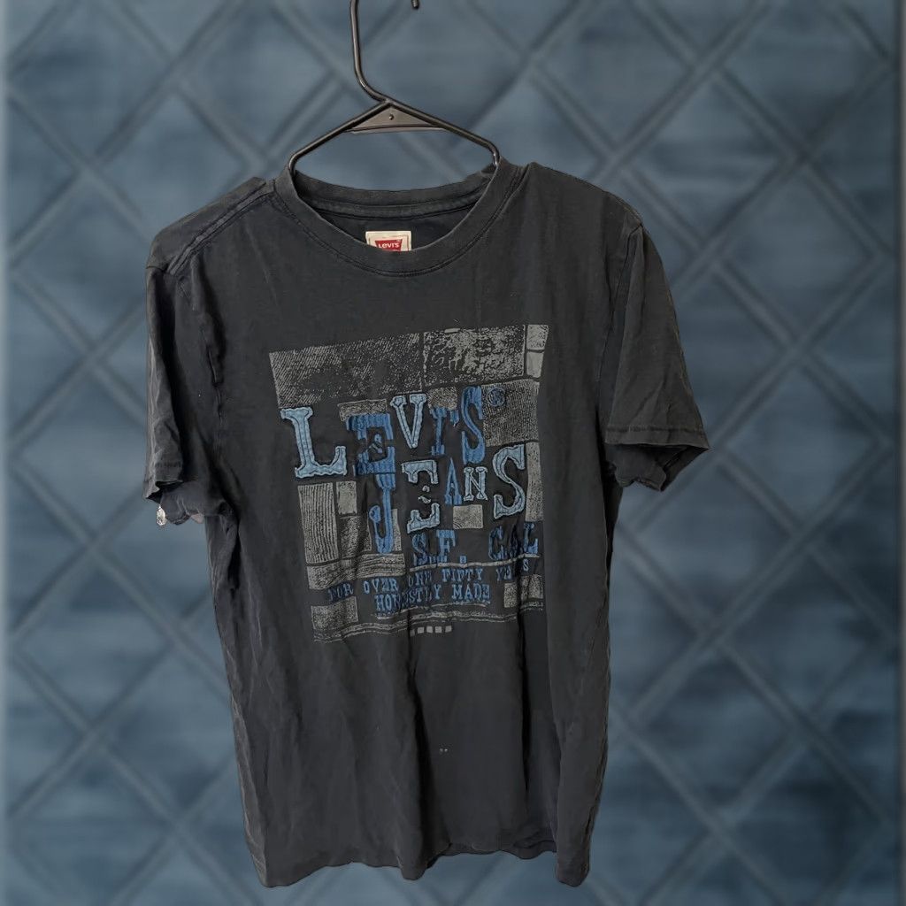 Vintage Levi Strauss Graphic T-Shirt - Black - Mens Medium - City Theme - Short Sleeve - Cotton Size US M / EU 48-50 / 2 - 1 Thumbnail