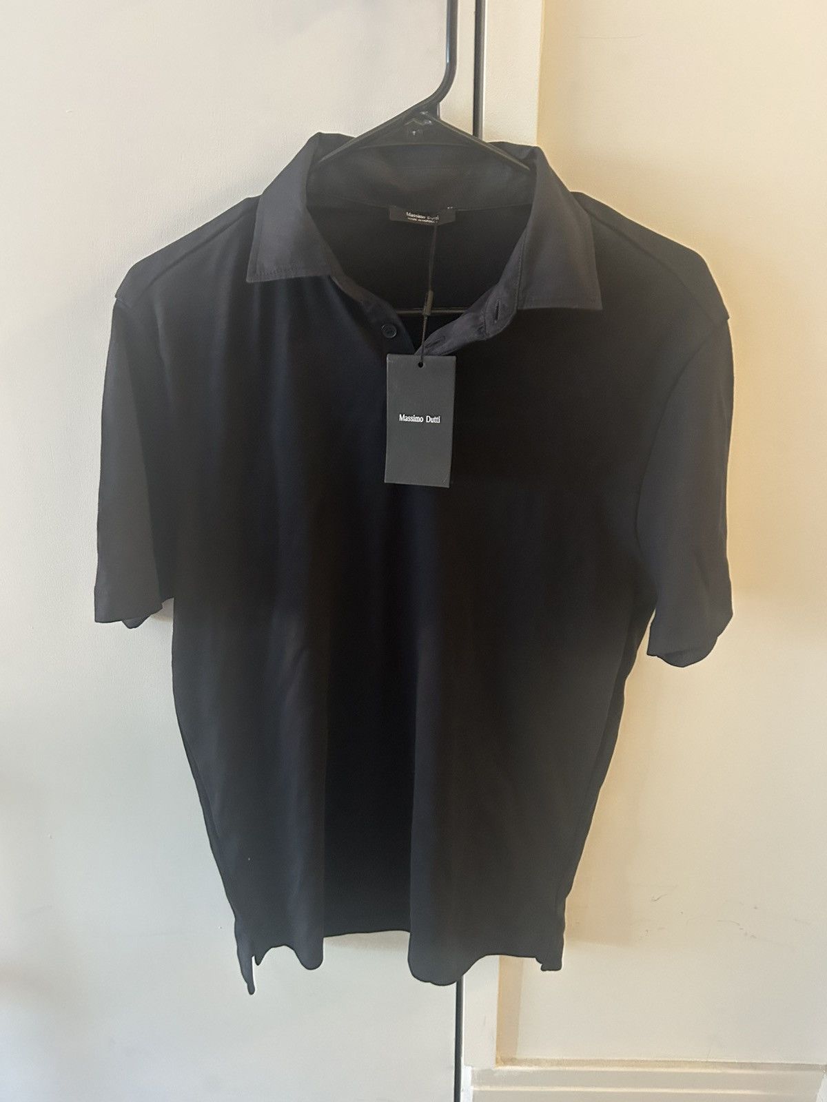 Massimo Dutti Brand New black polo by Massimo Dutti Barcelona designer. Size US M / EU 48-50 / 2 - 3 Thumbnail